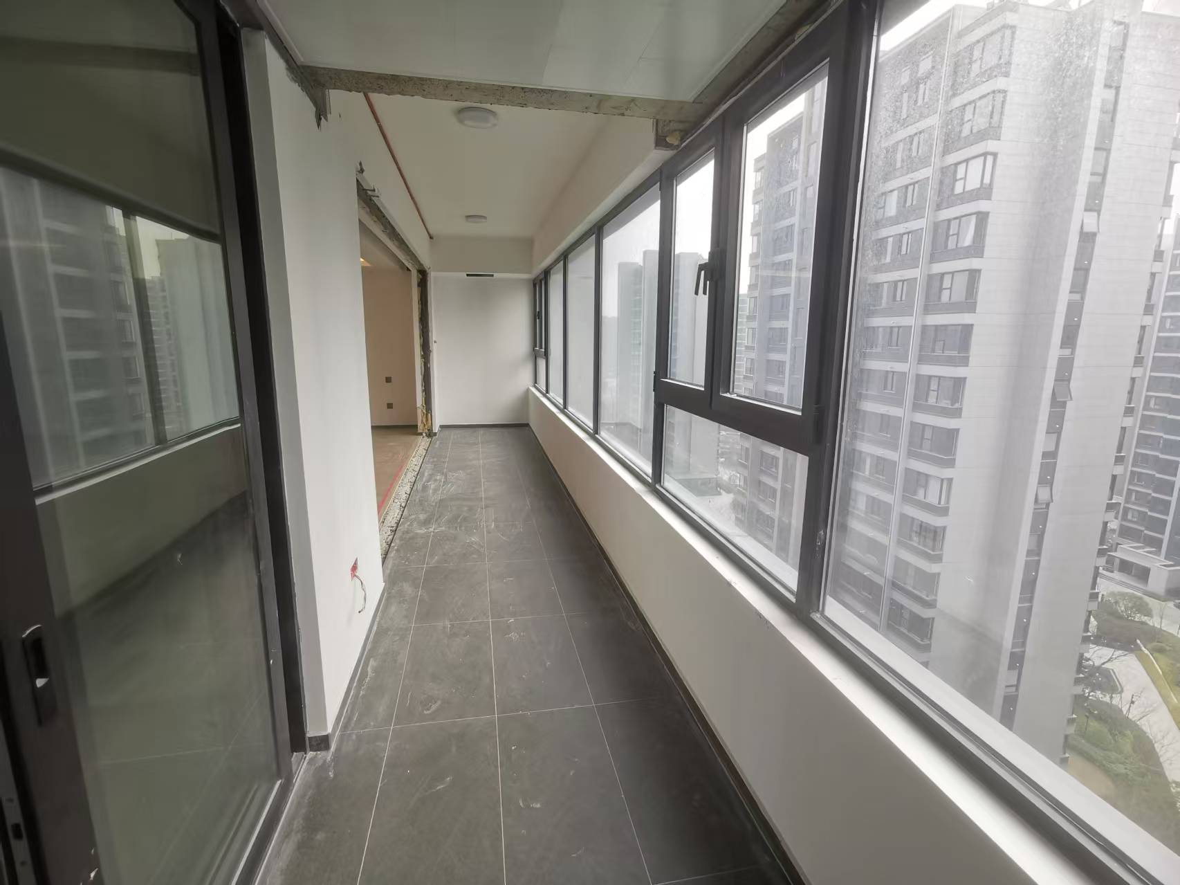滨江道静园 3室2厅2卫 159.85m&sup2;