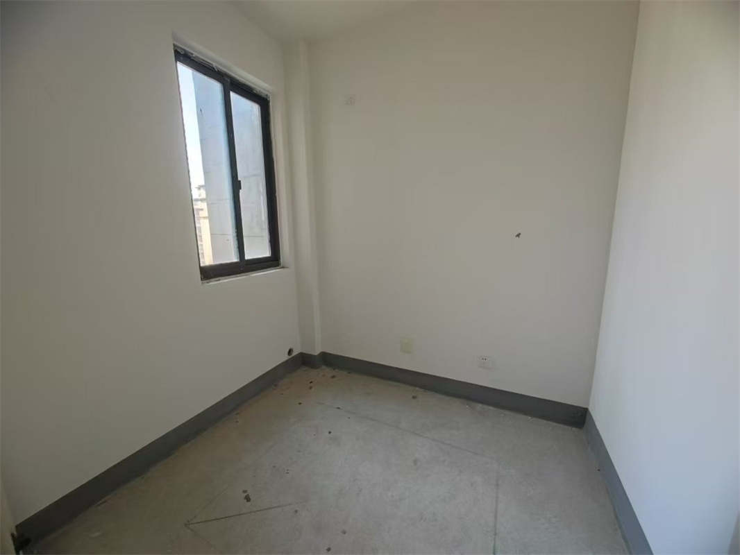 同和嘉苑南区 3室1厅1卫 121.00m&sup2;