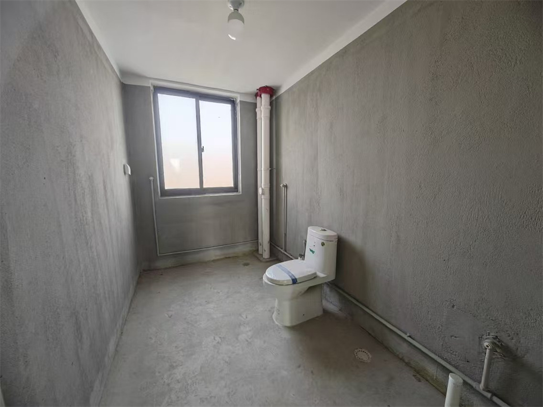 同和嘉苑南区 3室1厅1卫 121.00m&sup2;