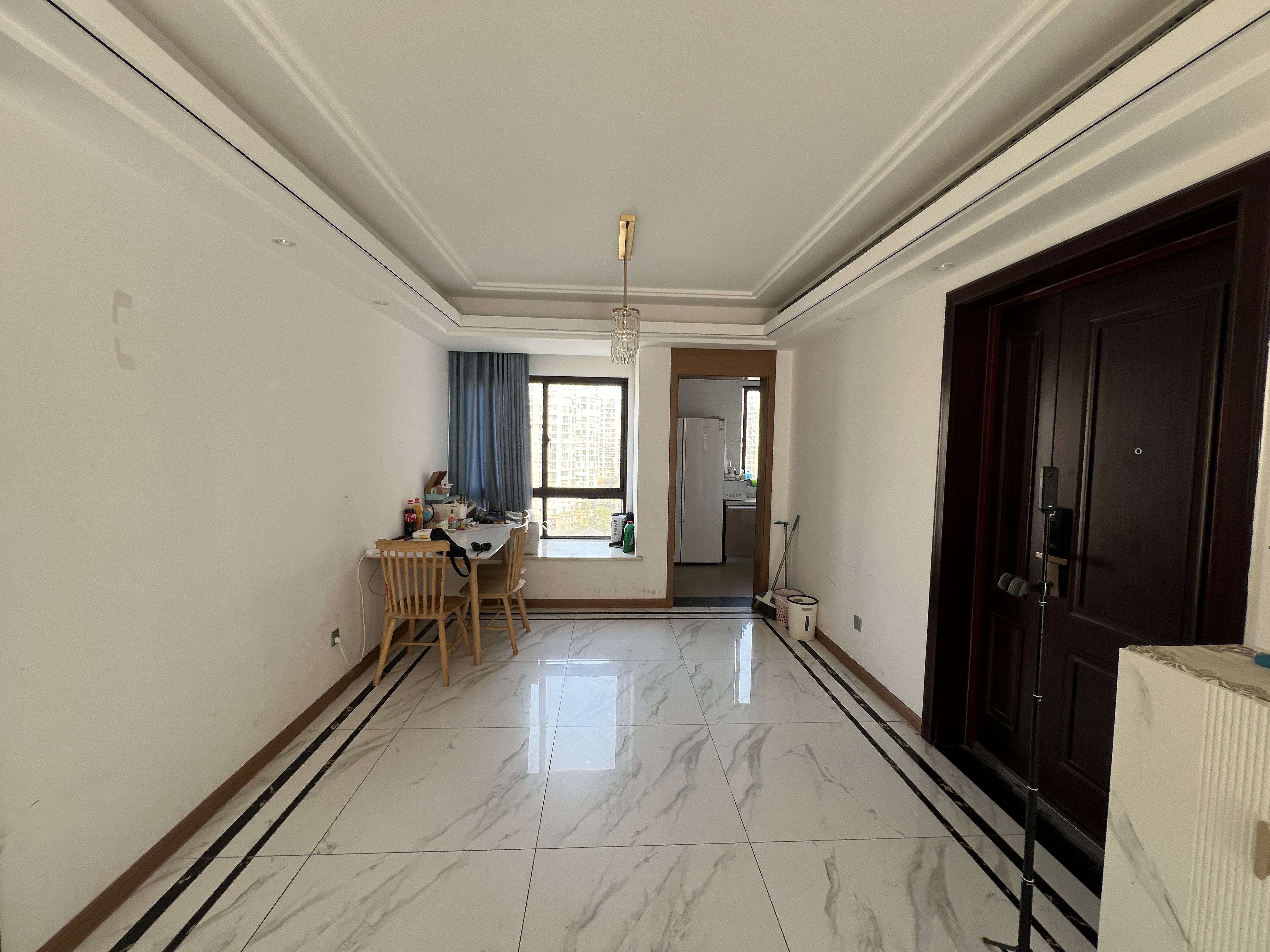 铂金时代 4室2厅2卫 137.99m²