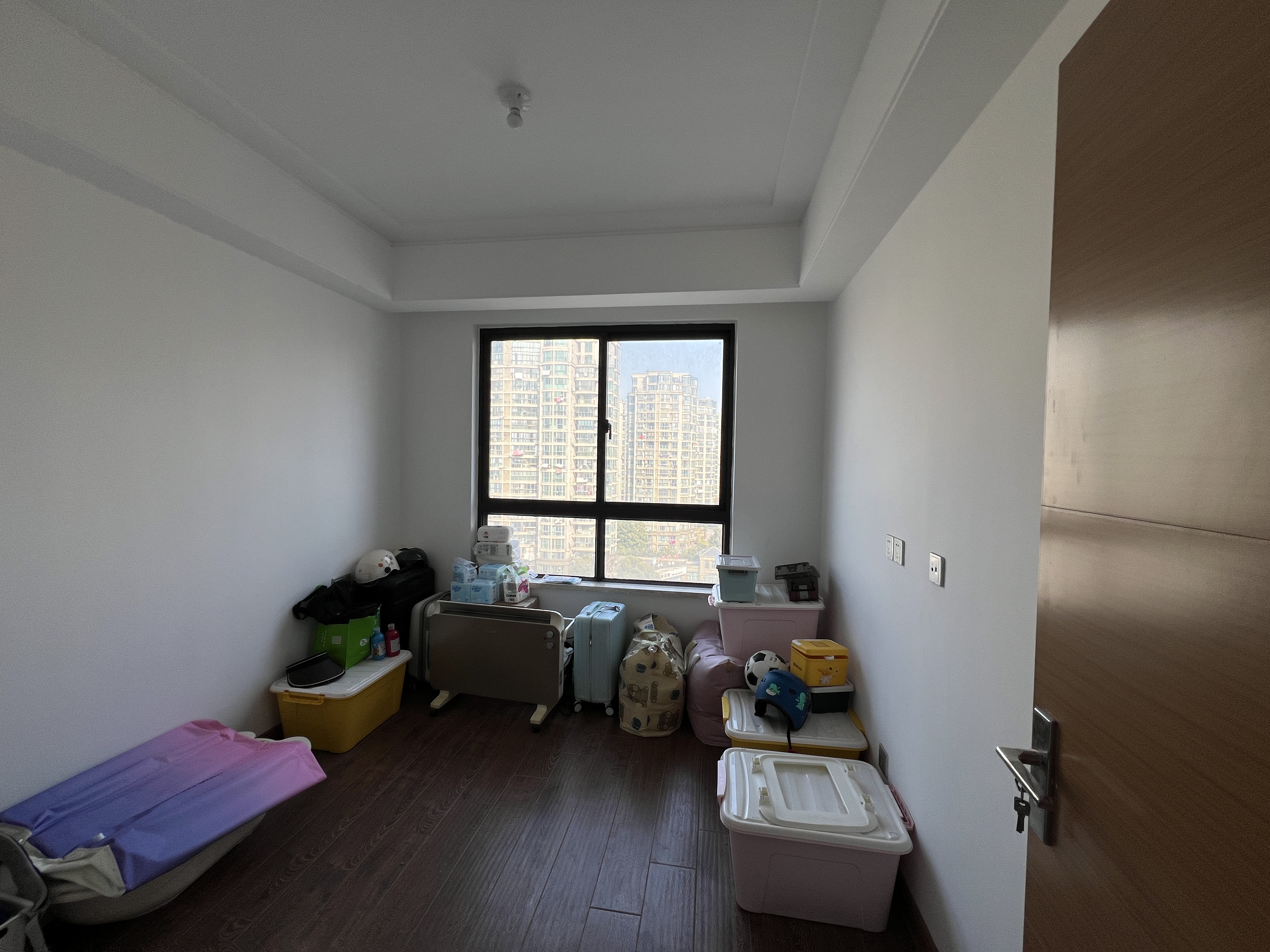 铂金时代 4室2厅2卫 137.99m&sup2;