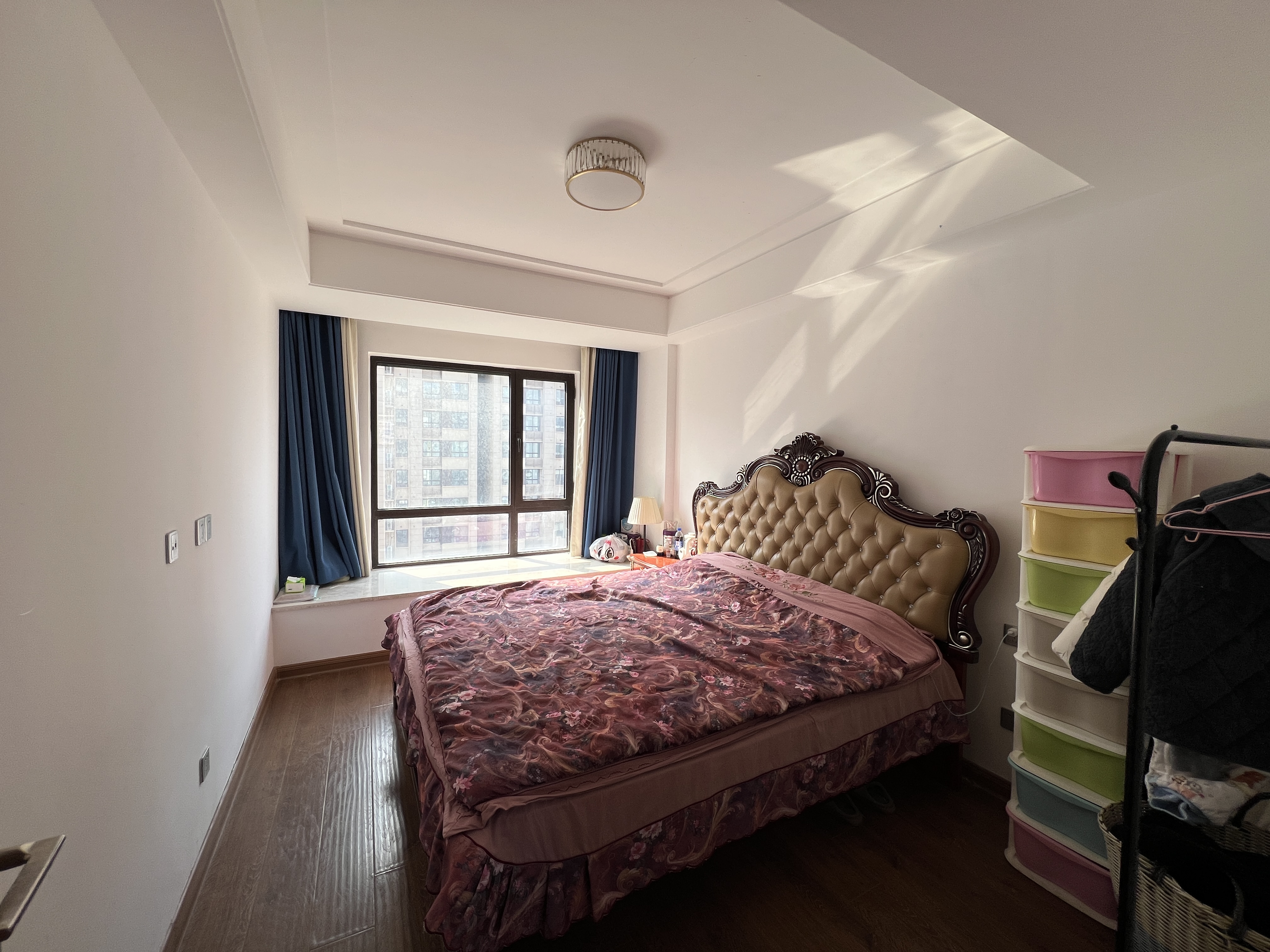 铂金时代 4室2厅2卫 137.99m&sup2;