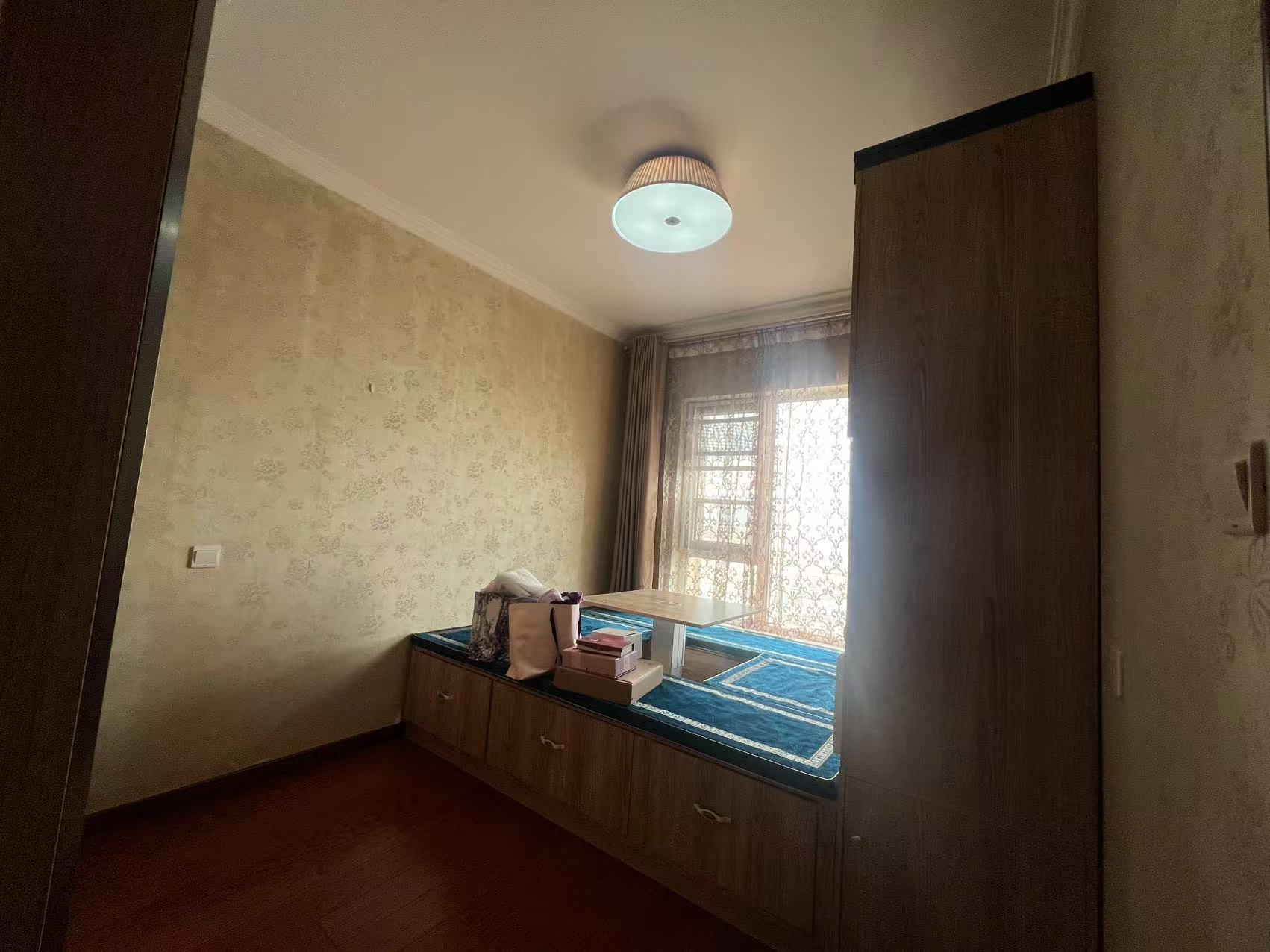 中南世纪花城二期 3室2厅2卫 140.57m²