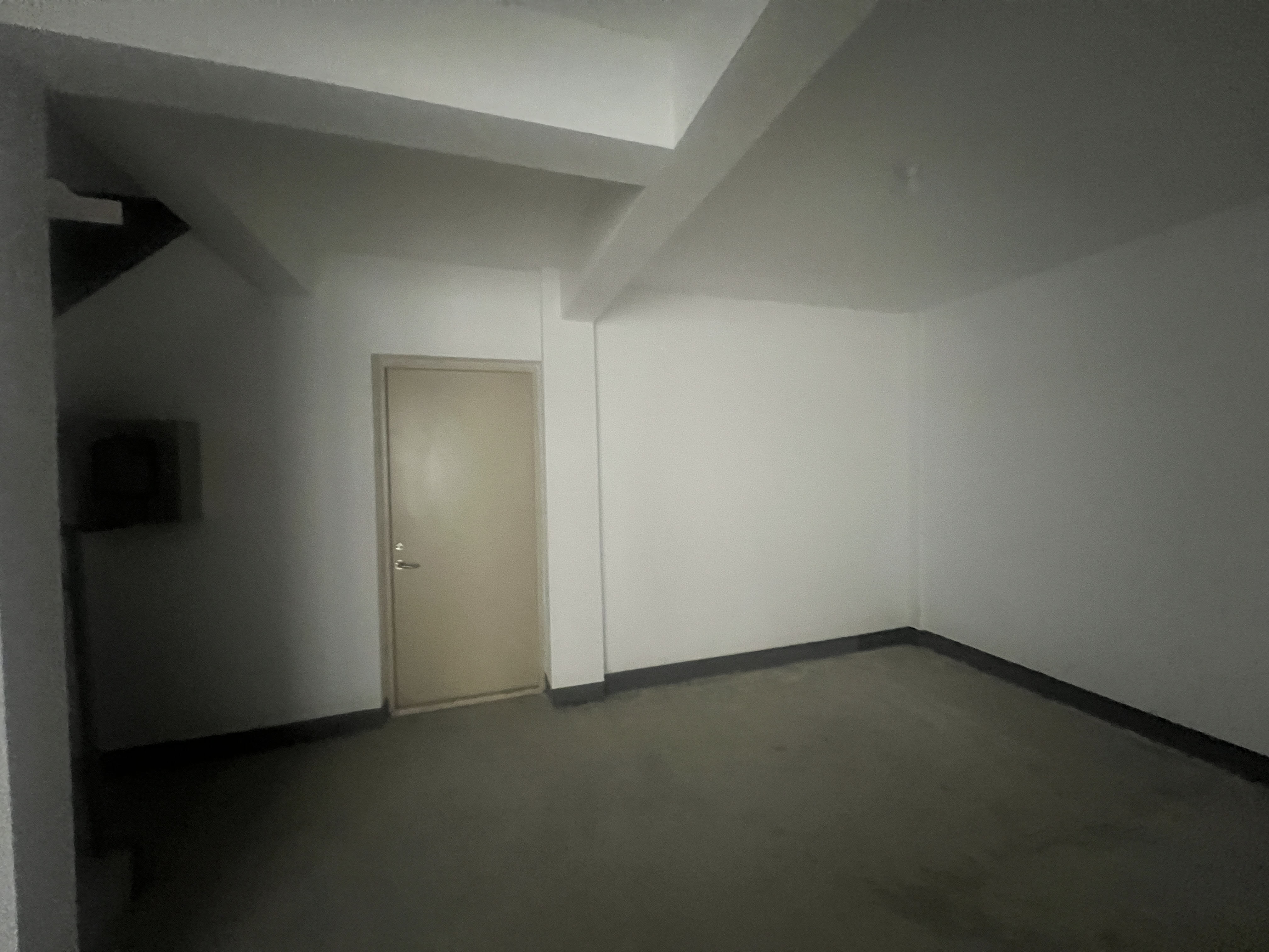 招商新城雍景湾 3室2厅2卫 230.00m²