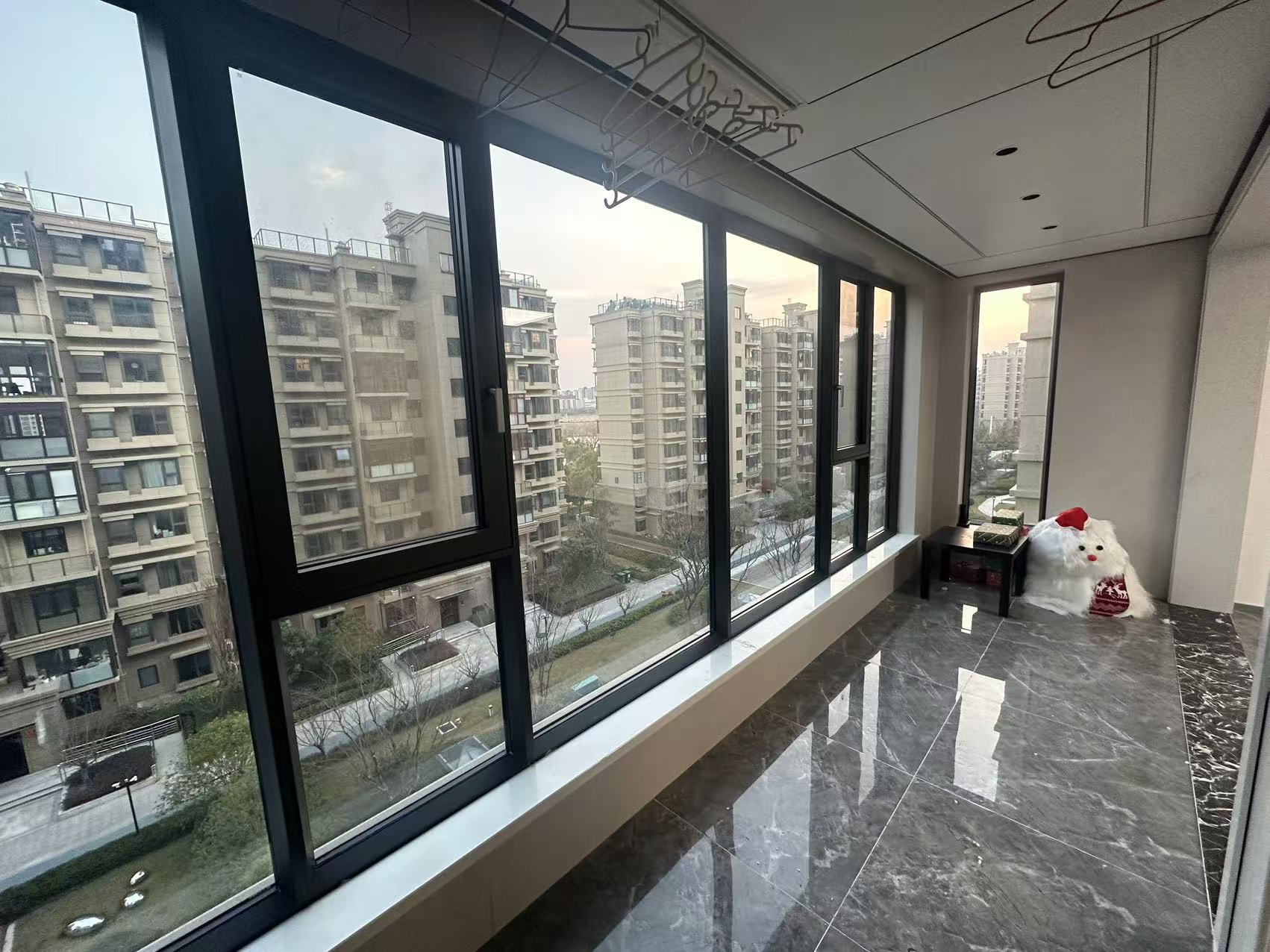 湖悦云境 3室2厅1卫 97m²