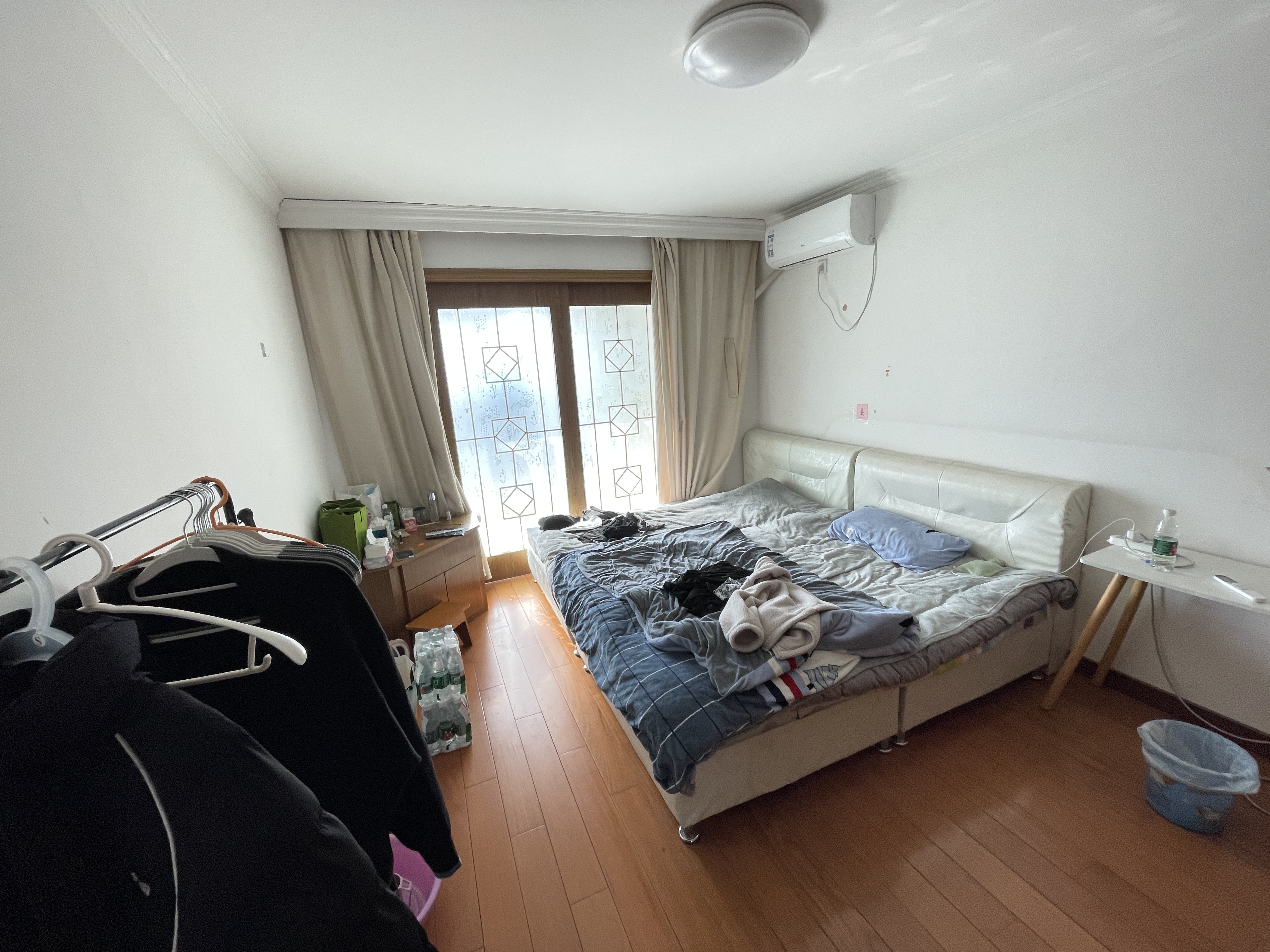 新城小区 3室2厅1卫 185.00m&sup2;