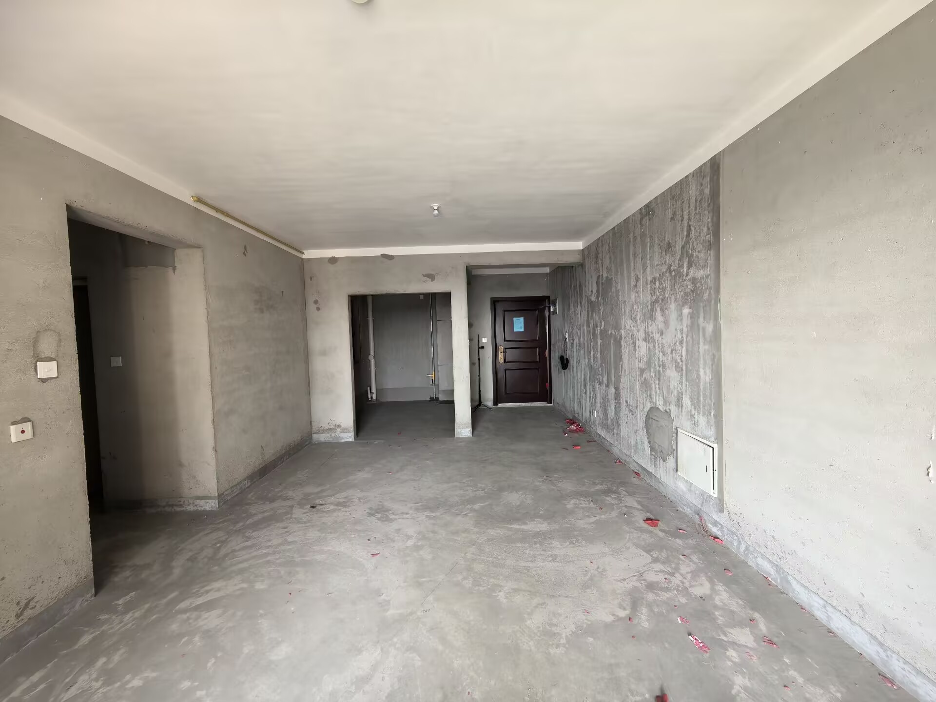 华强城四期 3室2厅2卫 121m&sup2;