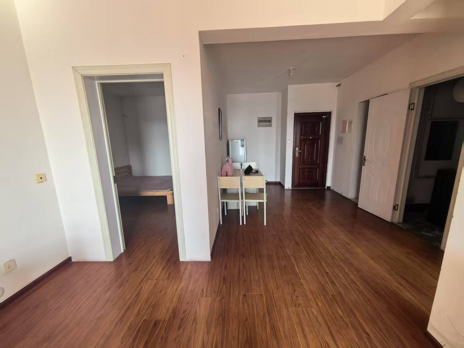 富都豪园 2室2厅1卫 90m²