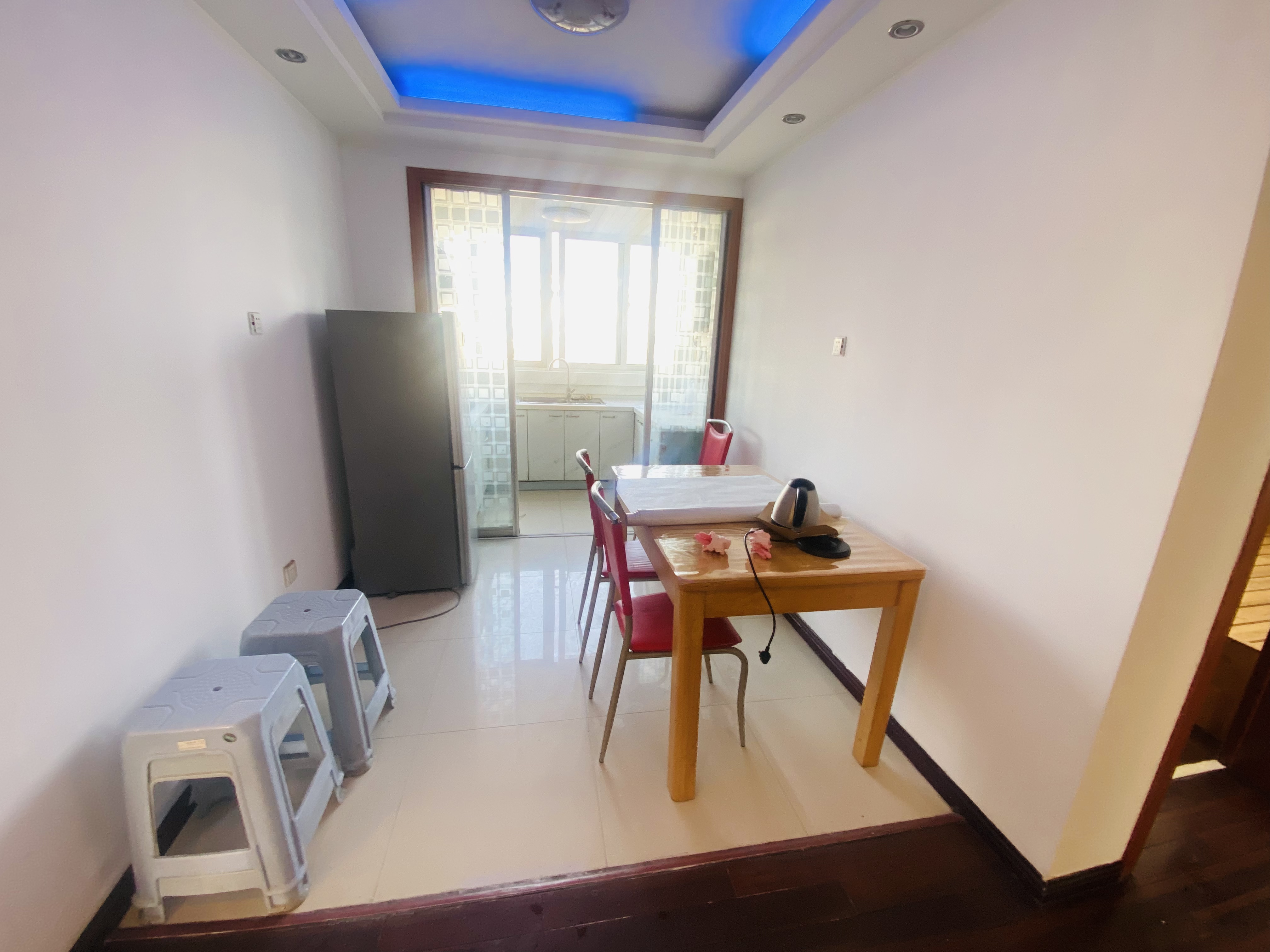 春晖花园 3室2厅2卫 120m&sup2;