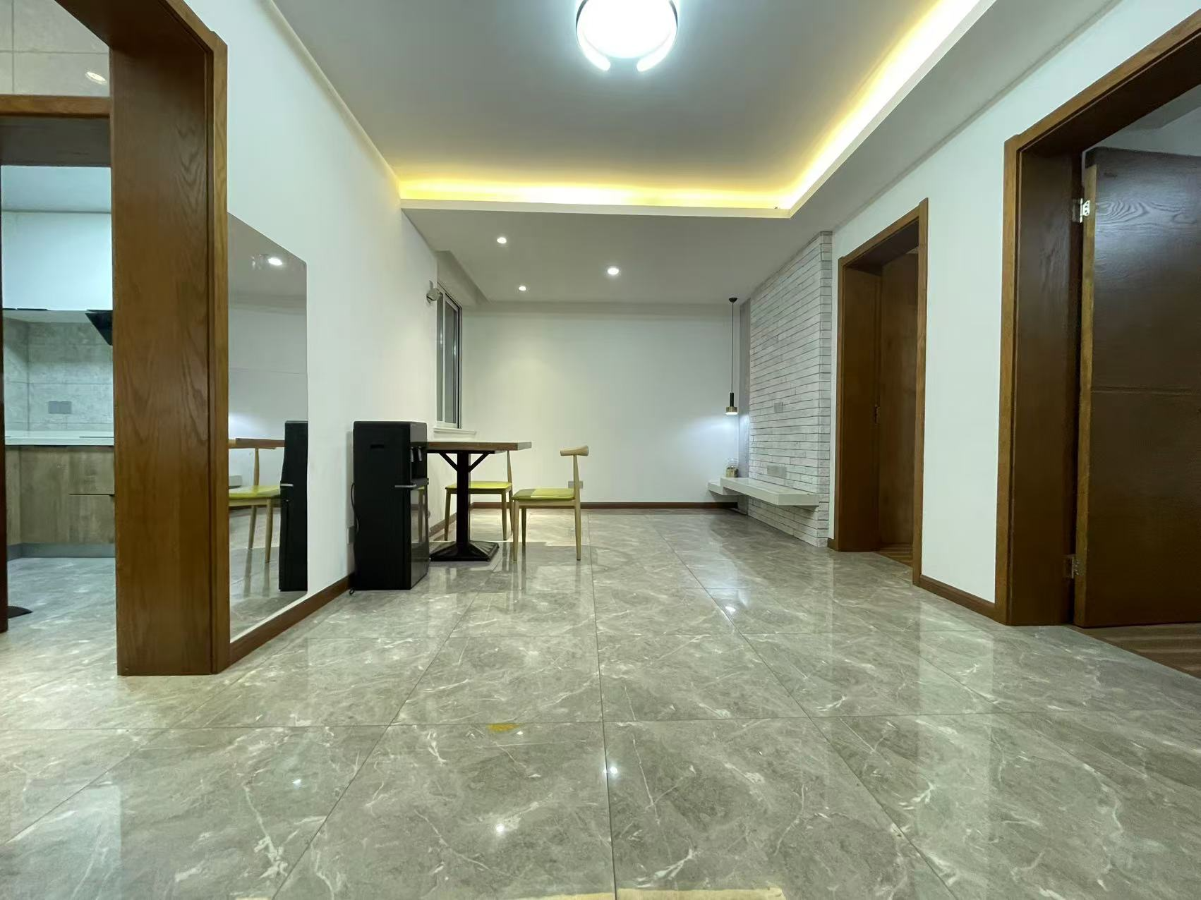 光明南村 2室1厅1卫 80.15m&sup2;