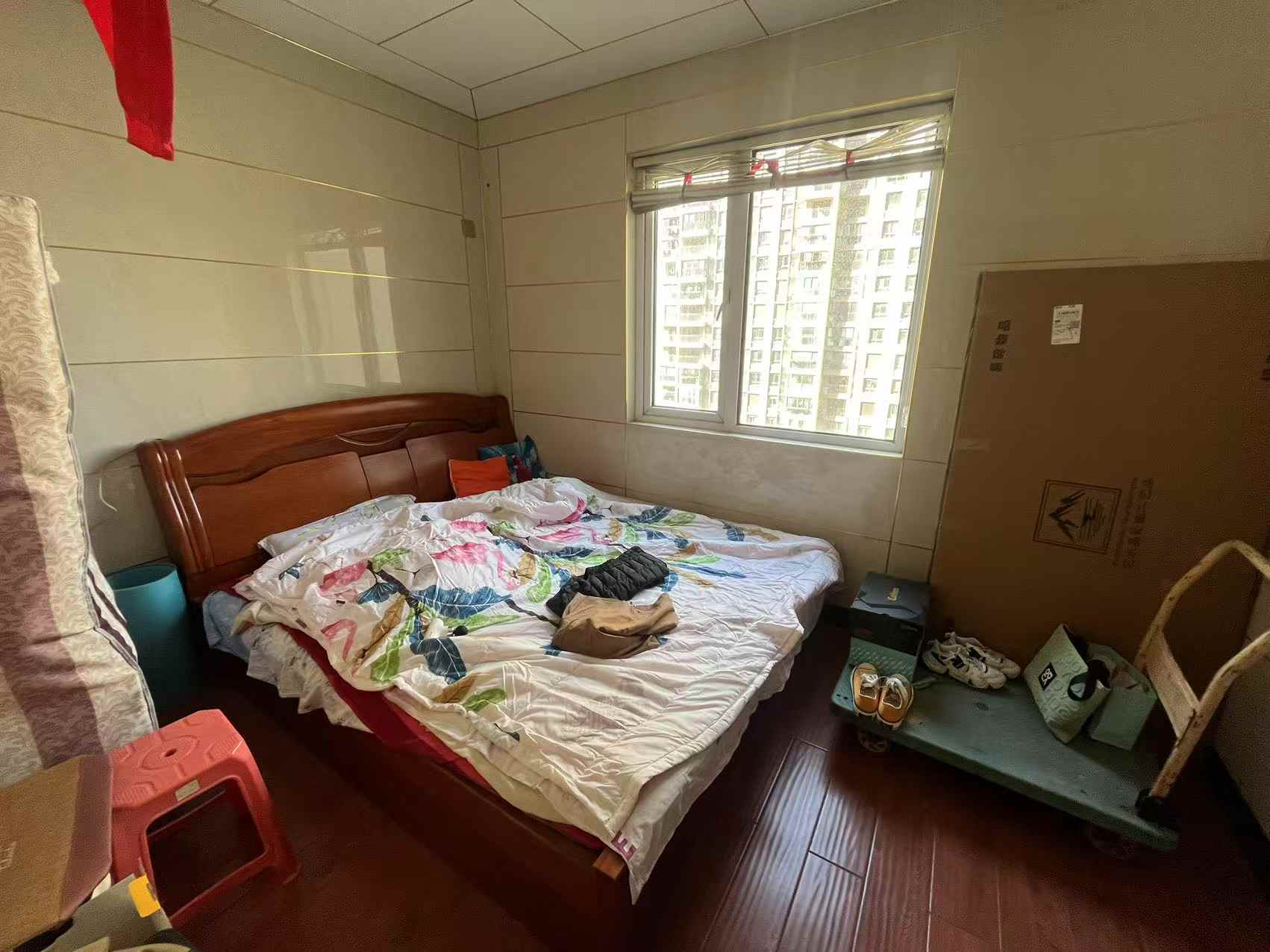中海碧林湾 3室2厅1卫 107.97m²