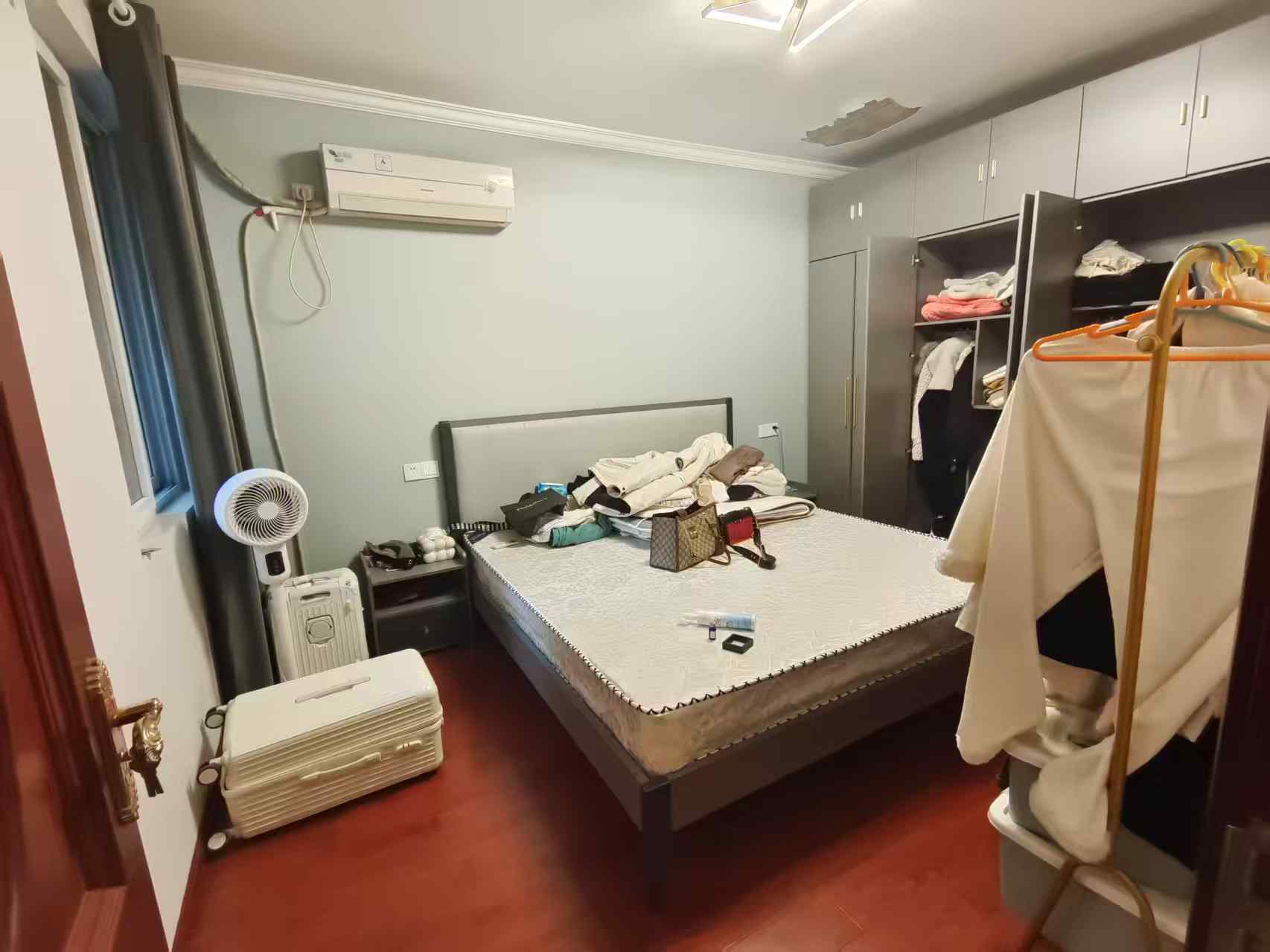 颐景苑 2室1厅1卫 97.95m&sup2;