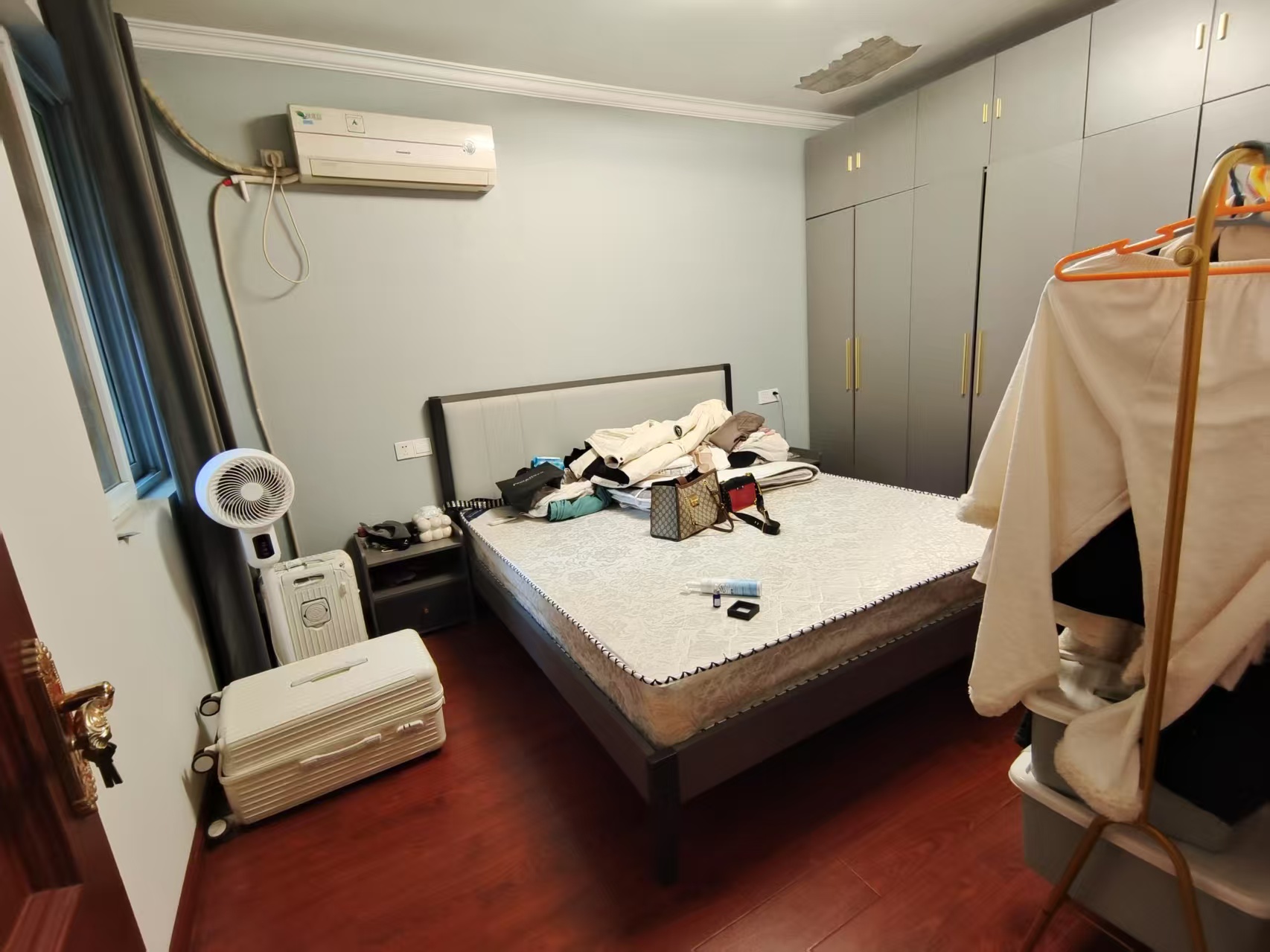 颐景苑 2室1厅1卫 97.95m&sup2;
