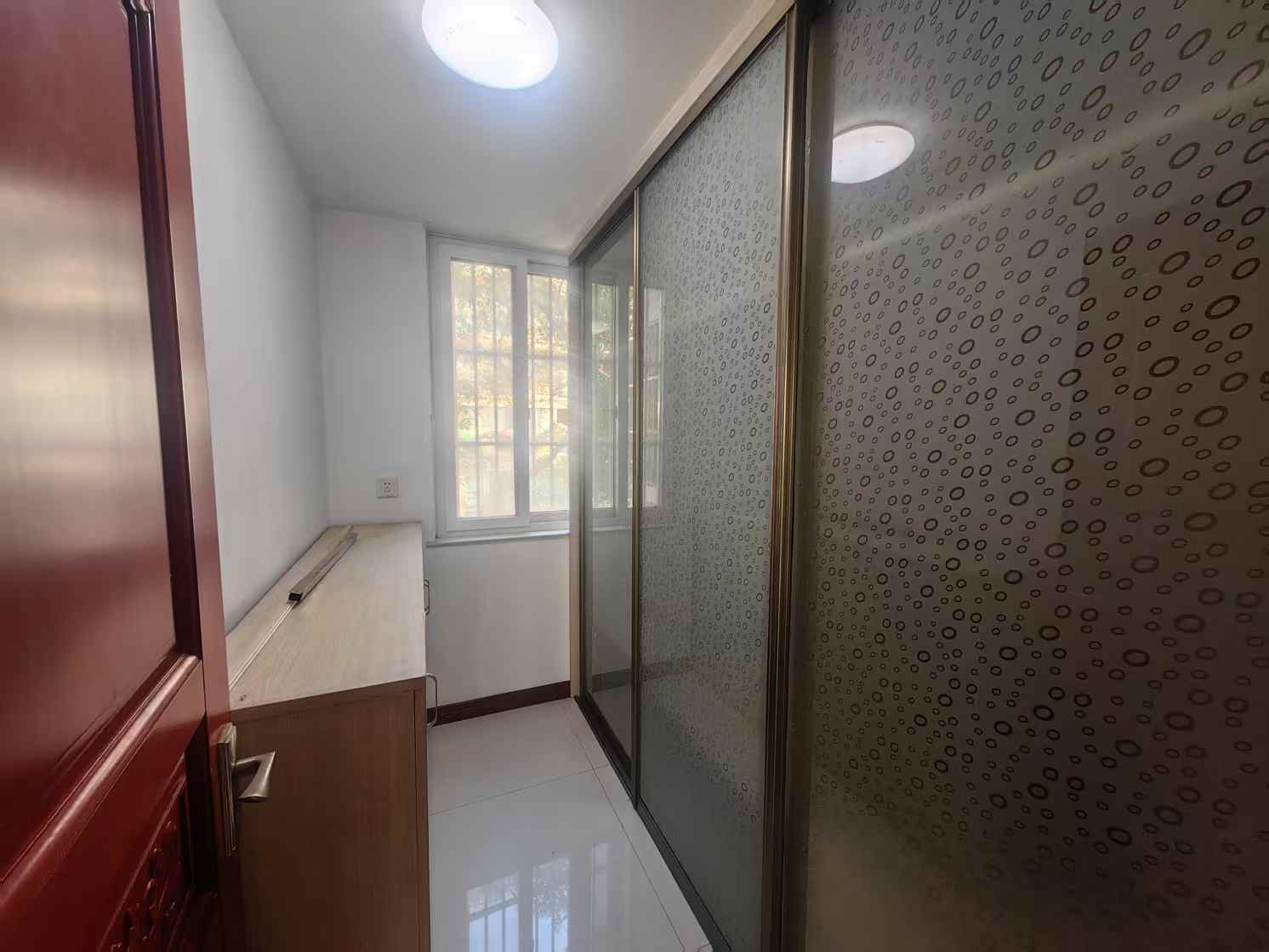 东晖花园 3室2厅1卫 135.01m&sup2;