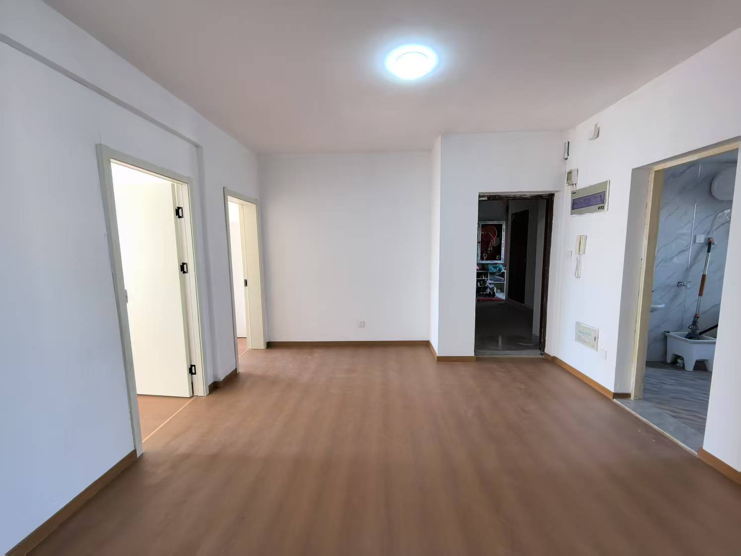 公园南苑 3室2厅2卫 151m&sup2;