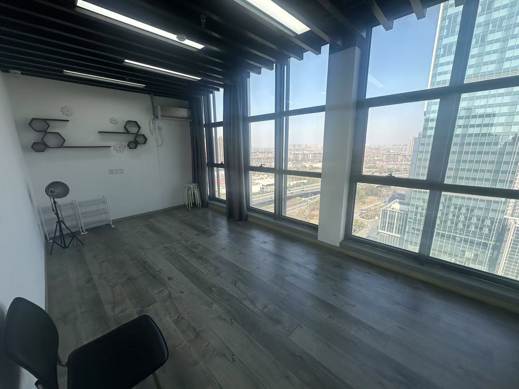 南通万达广场 2室1厅1卫 130m&sup2;