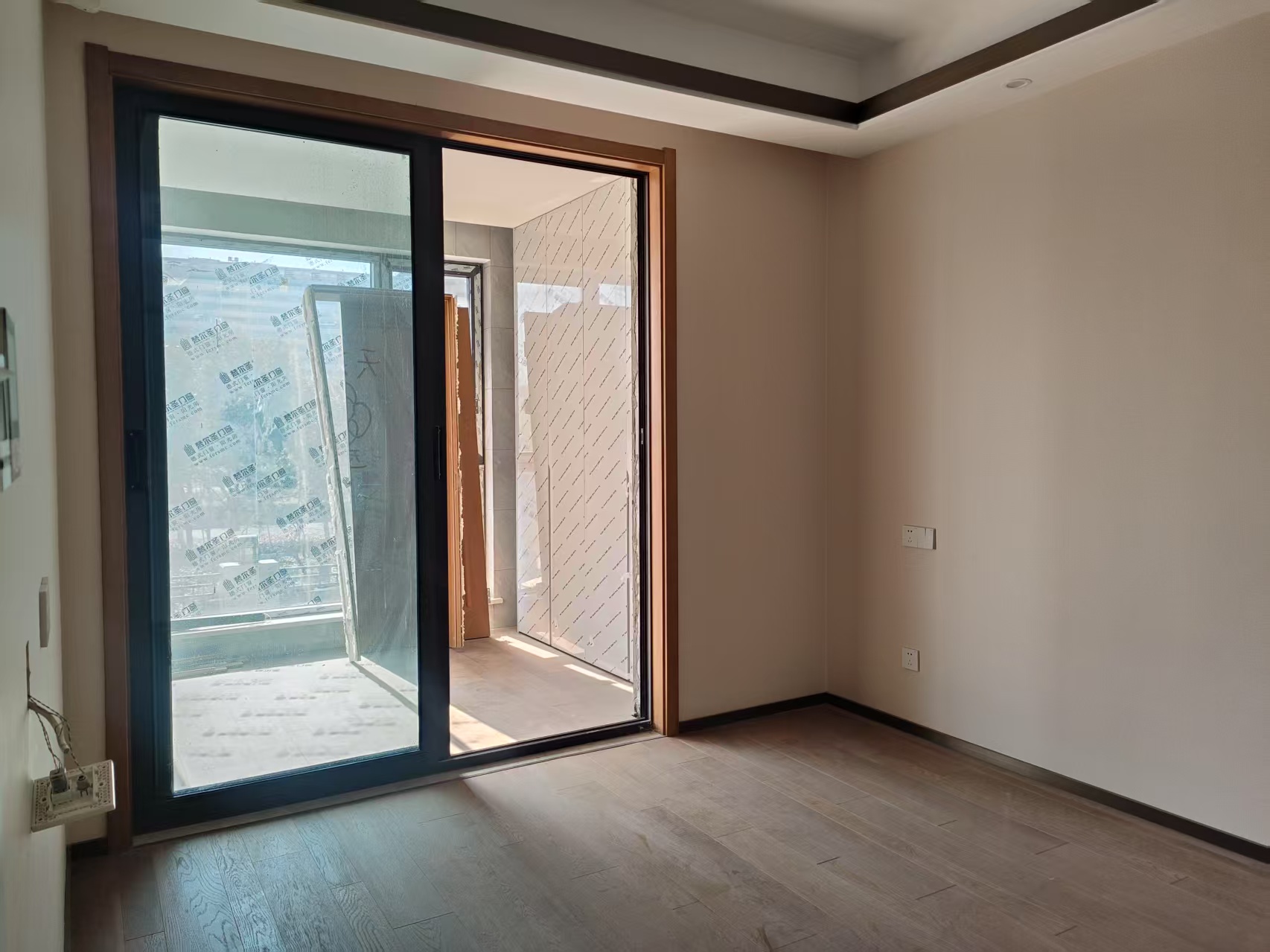 远创东樾 4室2厅2卫 140.22m²
