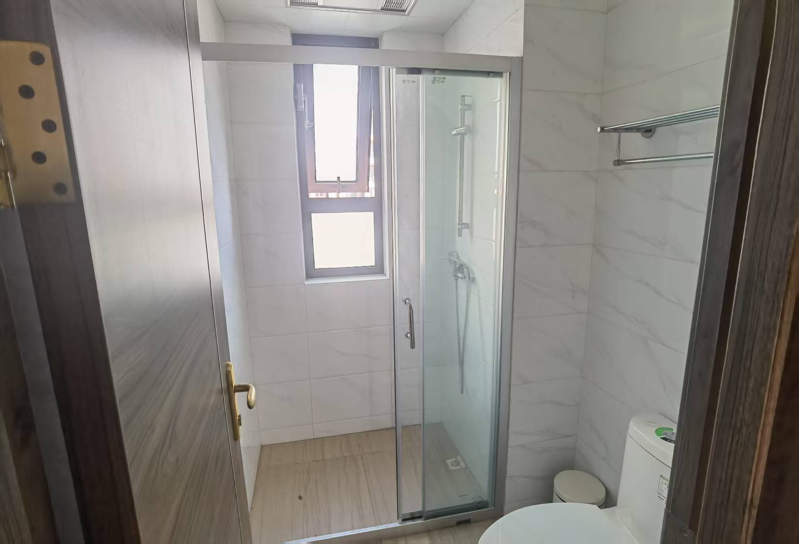 碧桂园时代悦城 4室2厅3卫 193m&sup2;