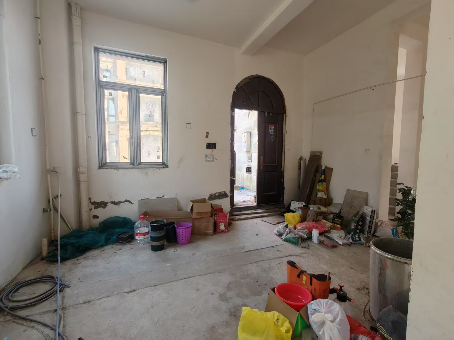 顺发御园 8室2厅6卫 567.21m²