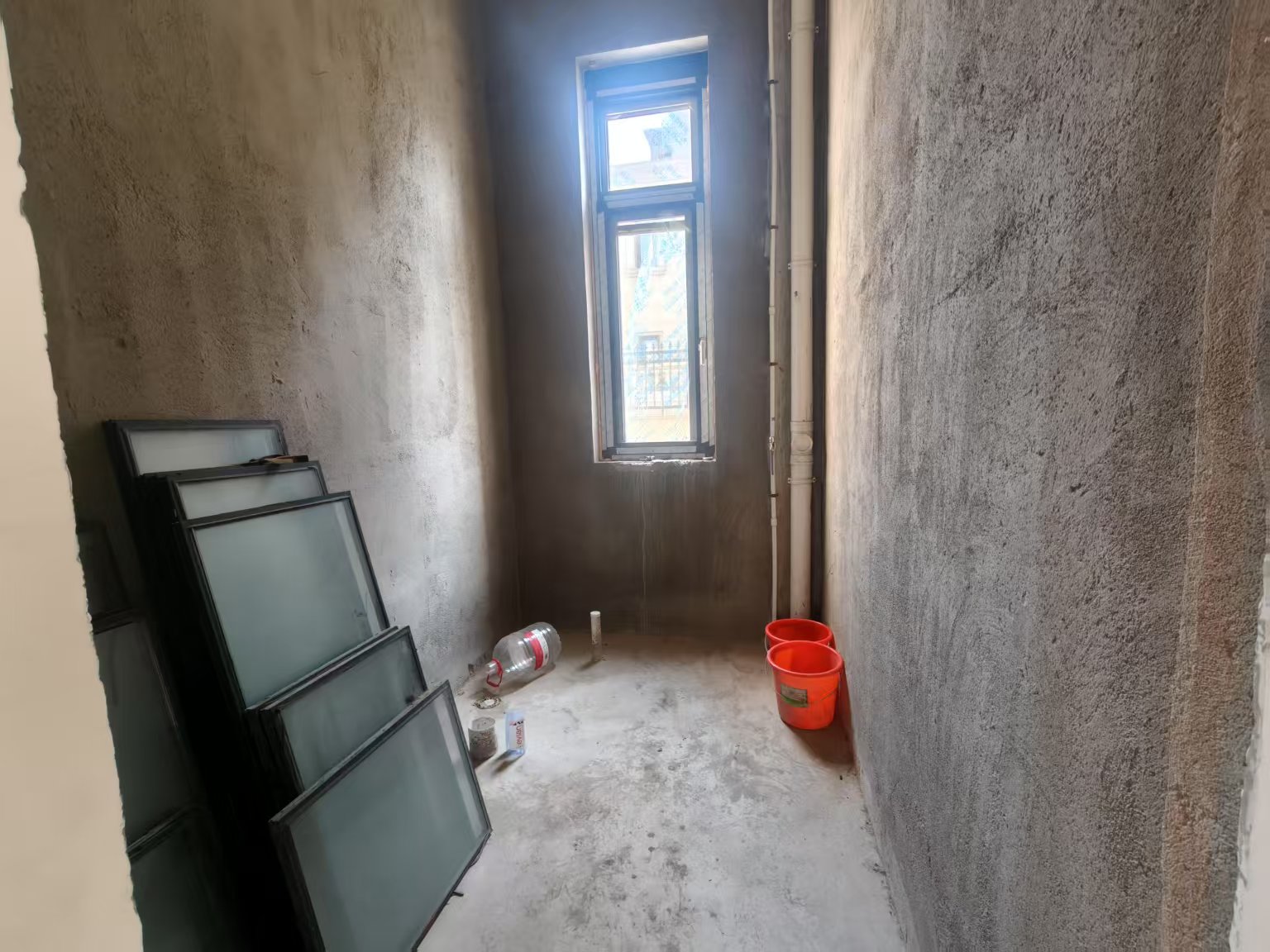 顺发御园 8室2厅6卫 567.21m²