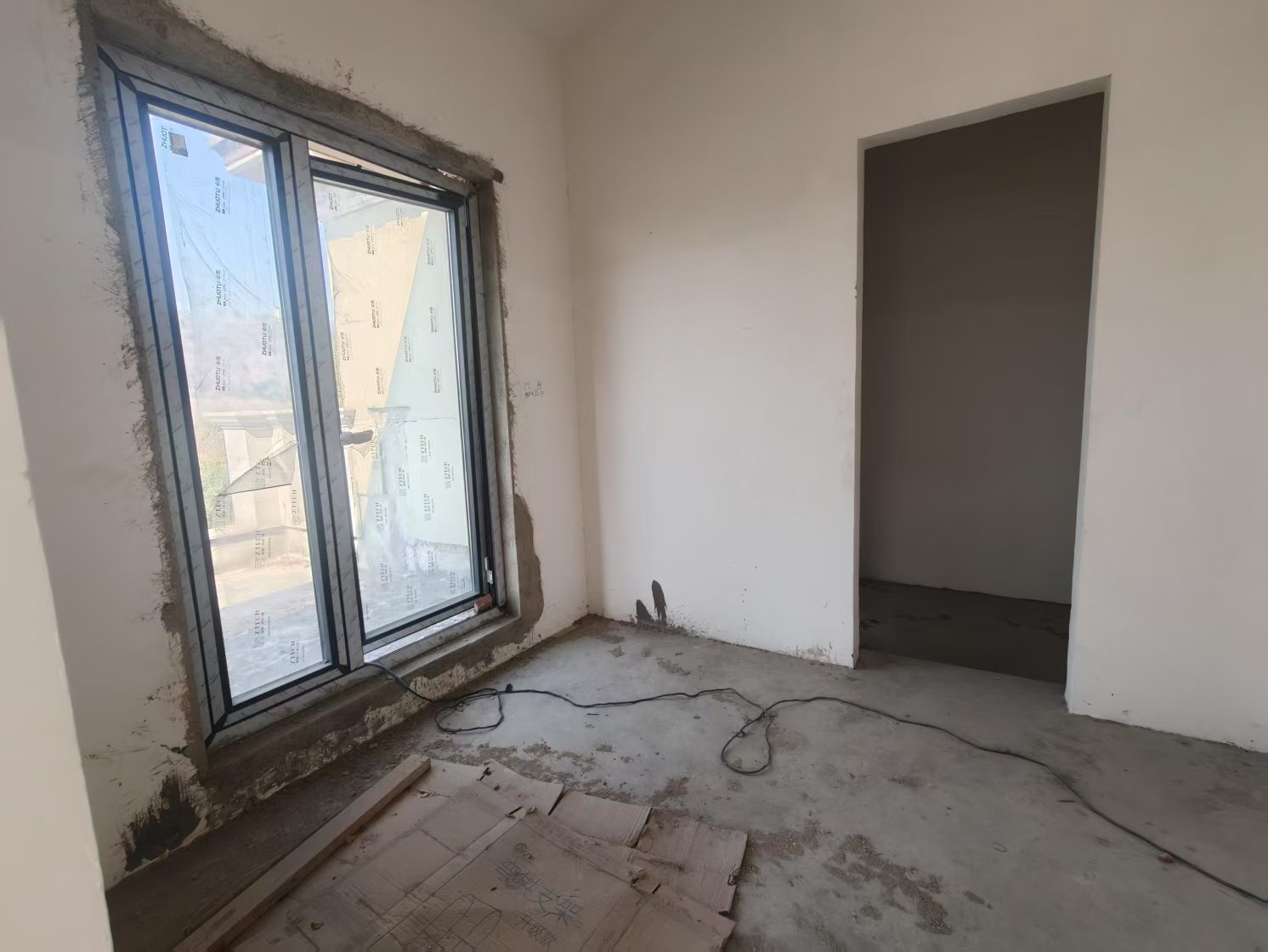 顺发御园 8室2厅6卫 567.21m²