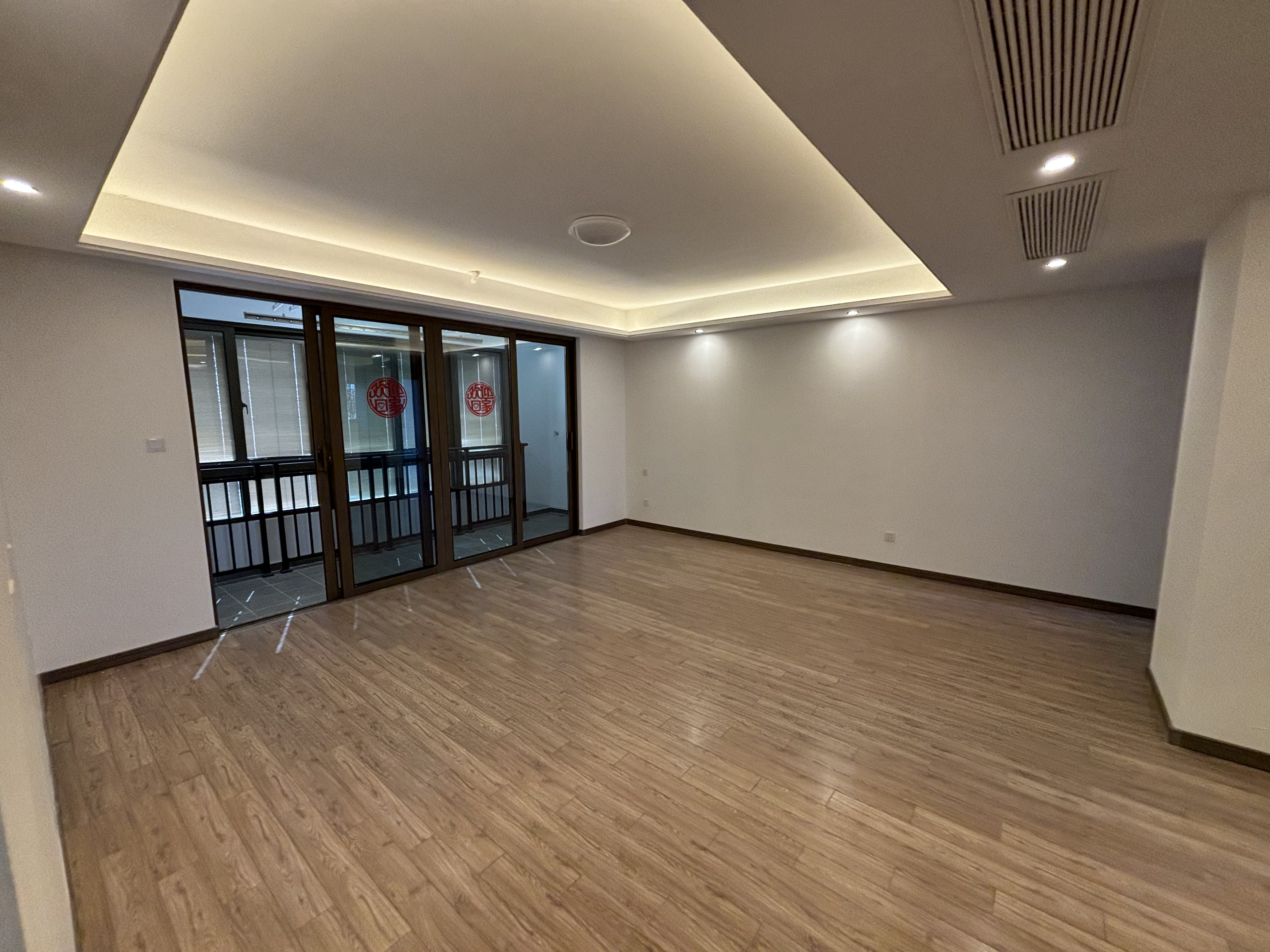 雅居乐鑫基中央公馆西区 2室2厅2卫 116m&sup2;