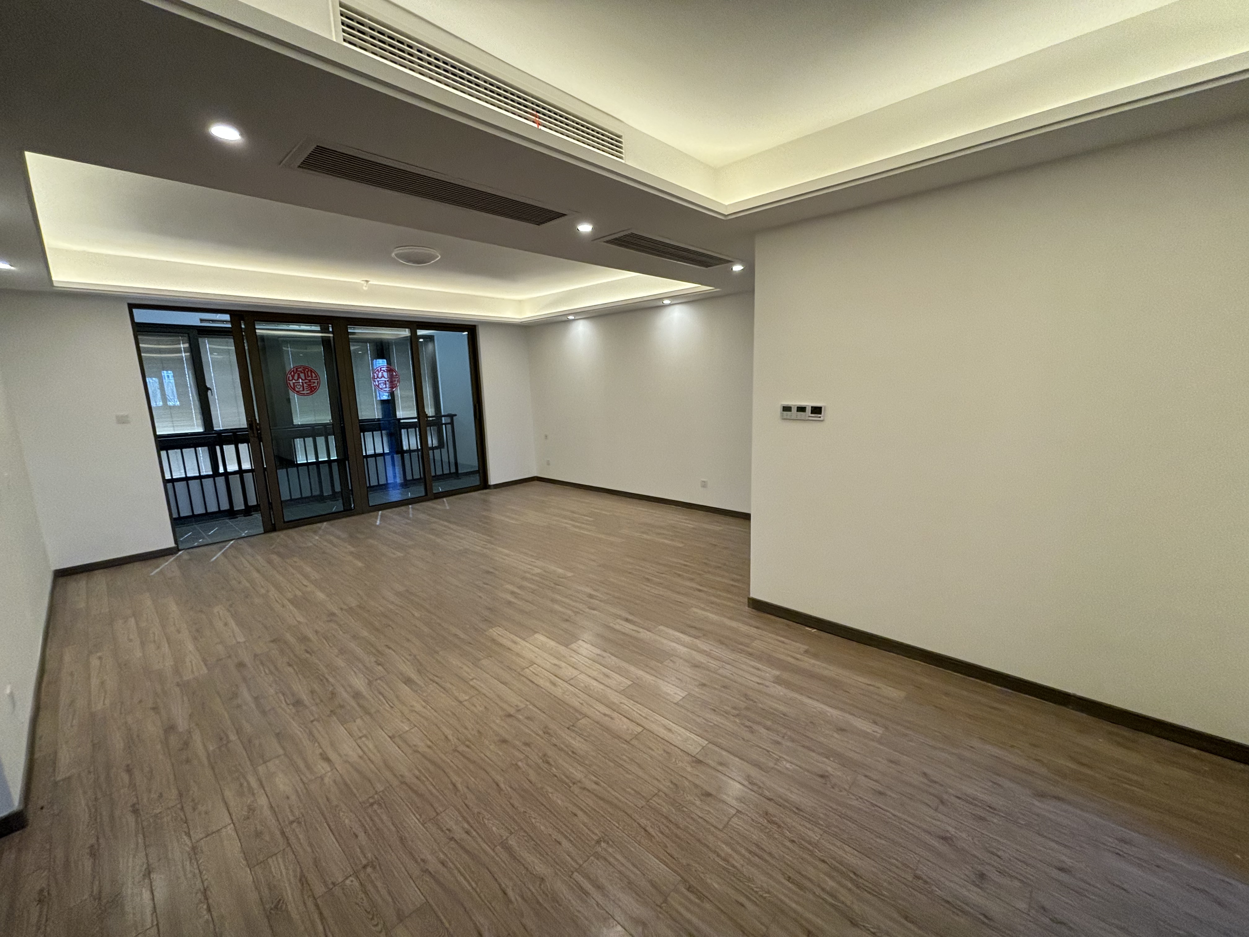 雅居乐鑫基中央公馆西区 2室2厅2卫 116m&sup2;