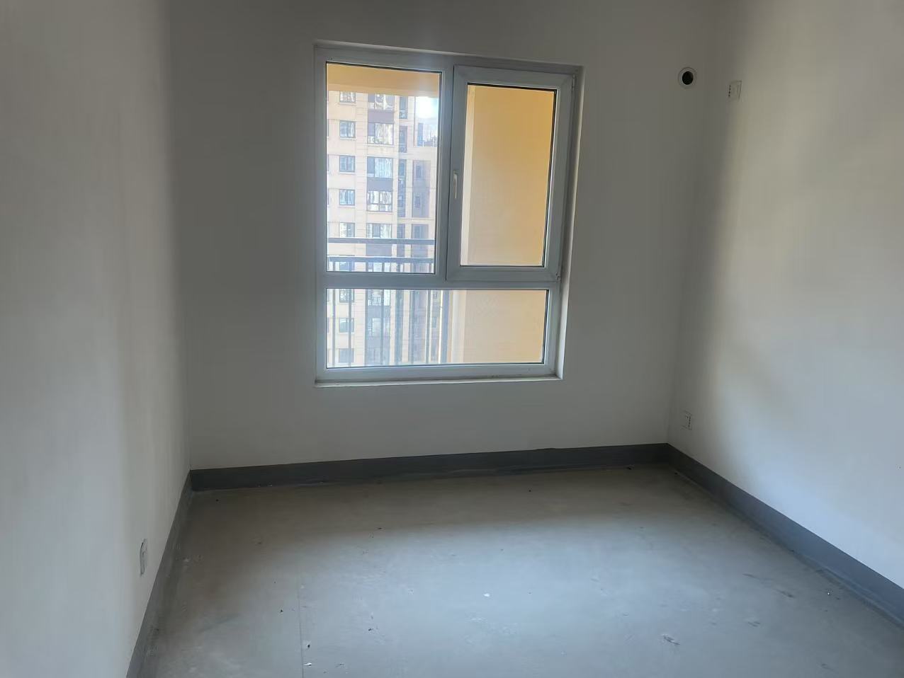 世茂九龙庭 3室2厅2卫 124m&sup2;