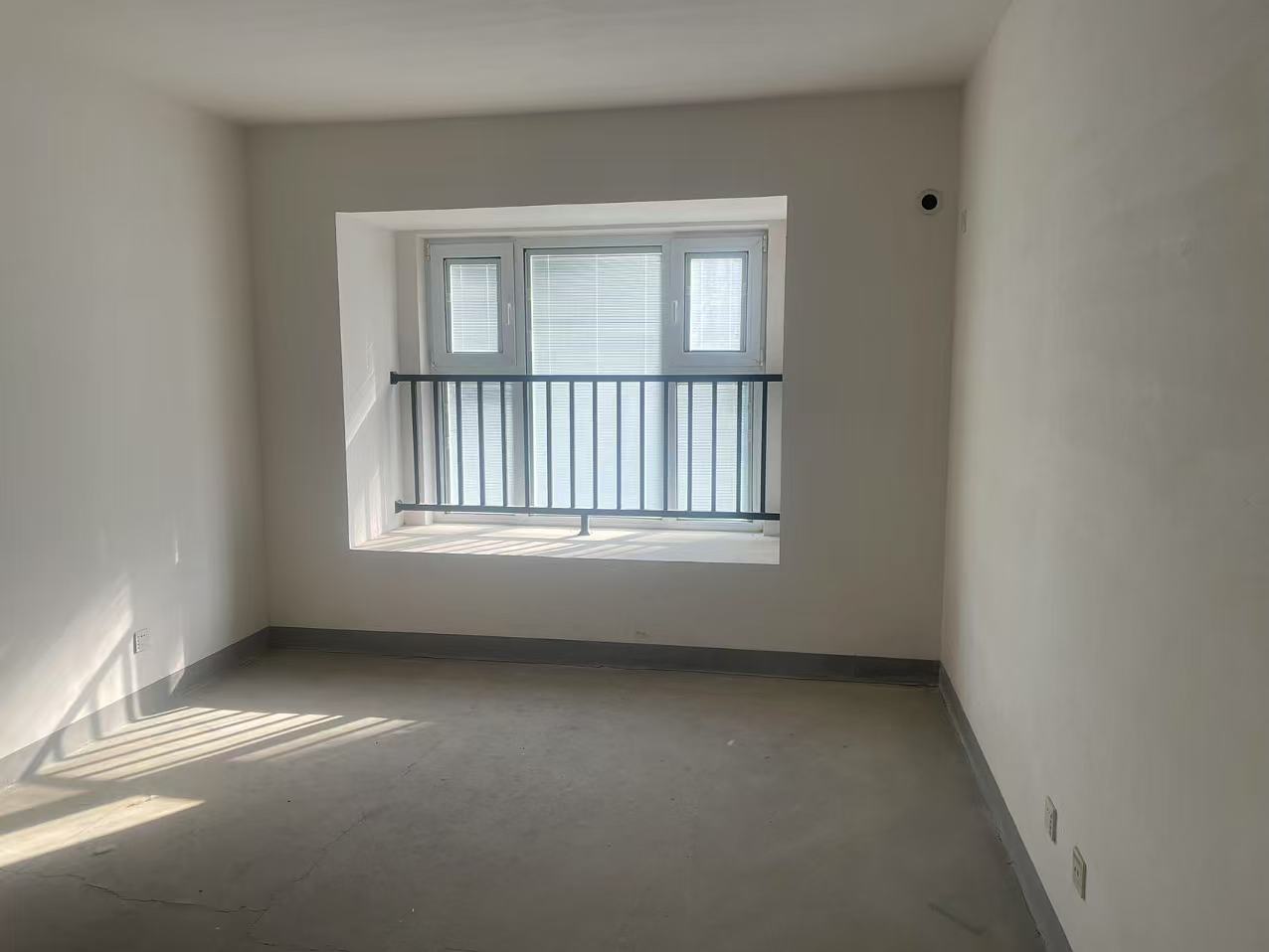 世茂九龙庭 3室2厅2卫 124m&sup2;