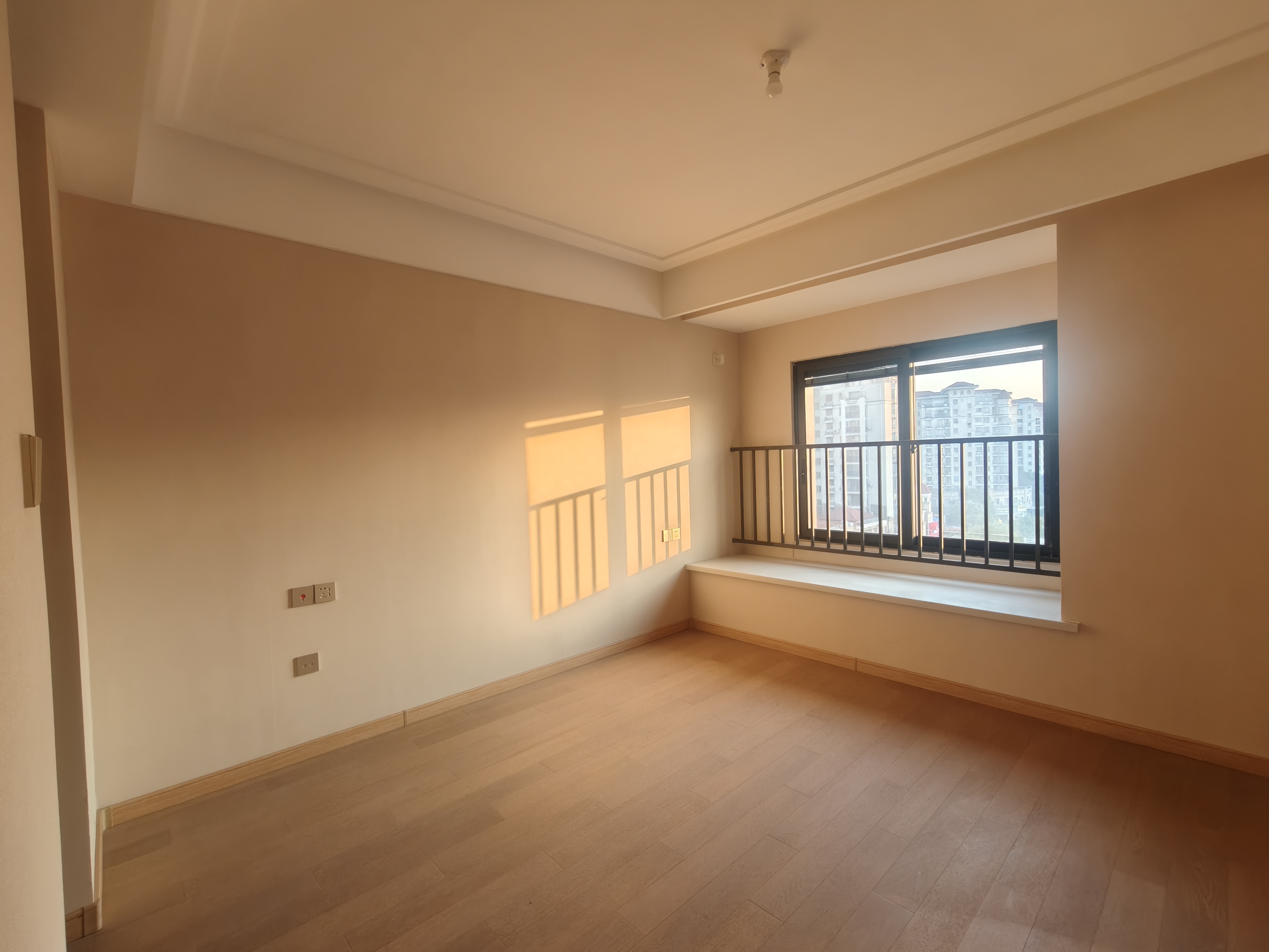 崇州府 4室2厅2卫 147.00m²