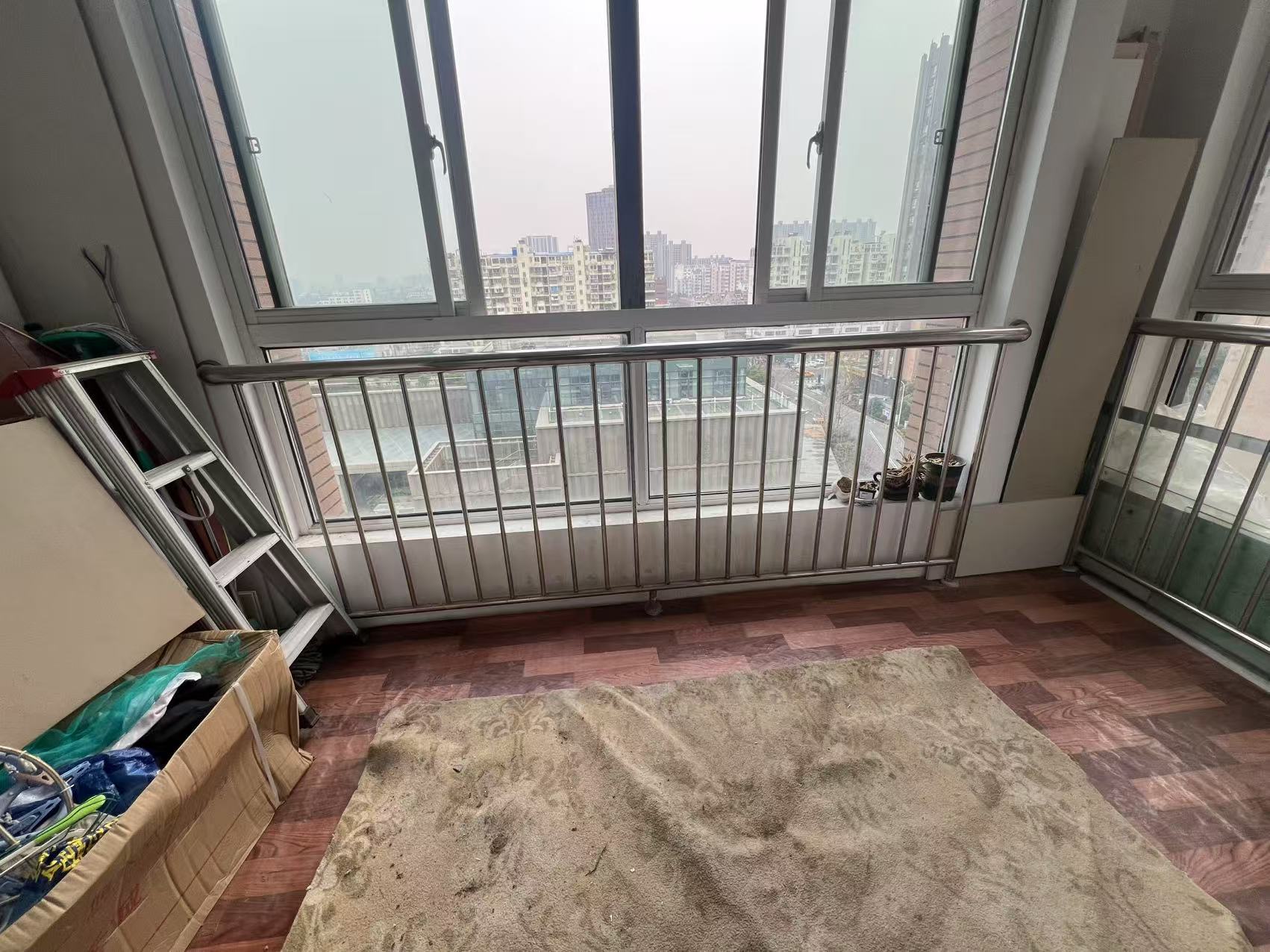 桂花小镇 3室2厅1卫 124m&sup2;