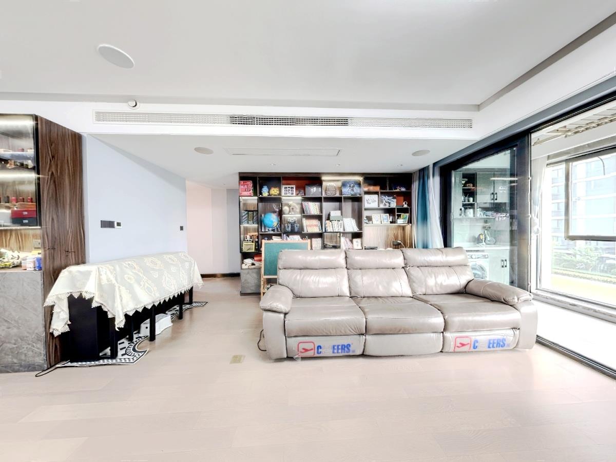 万科翡翠东第 3室2厅2卫 131.51m&sup2;