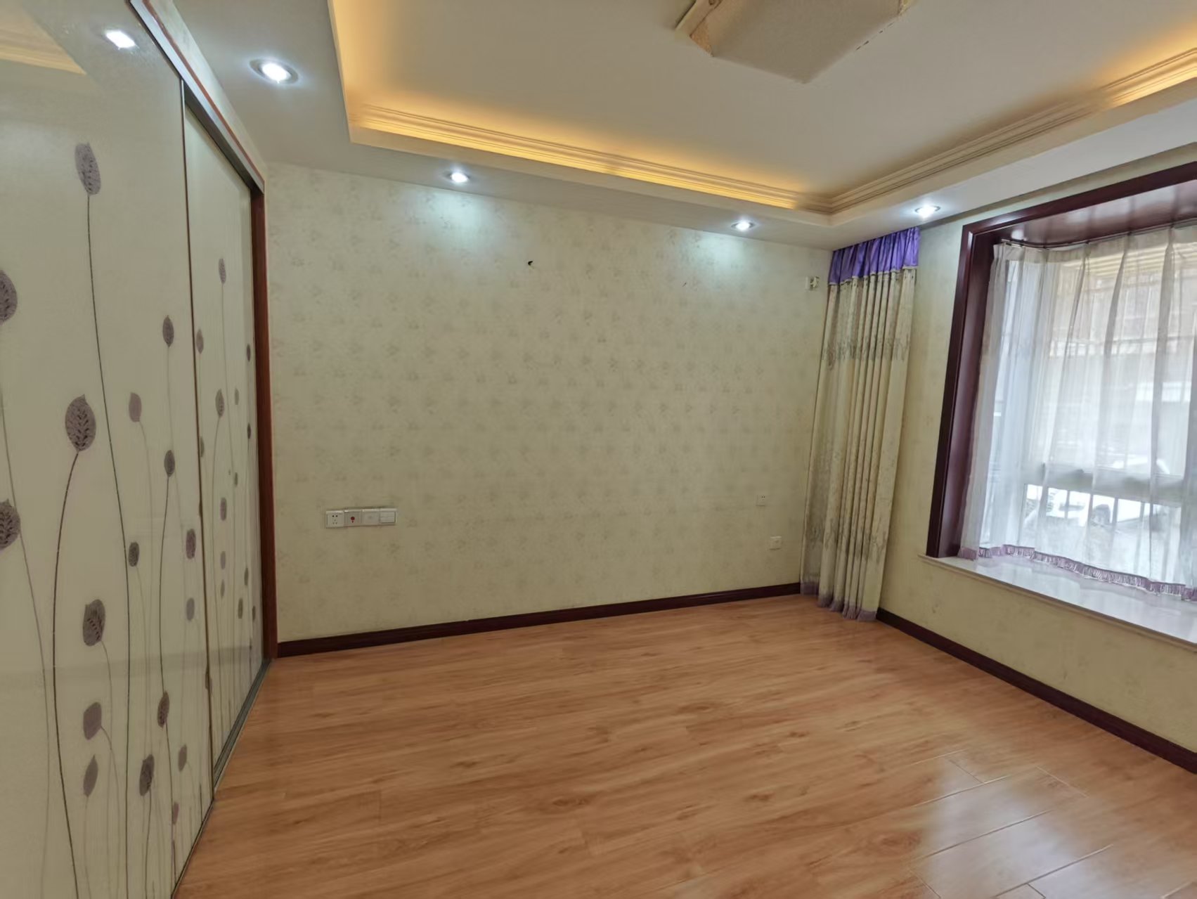 长航地中海花园 3室2厅1卫 108.00m&sup2;