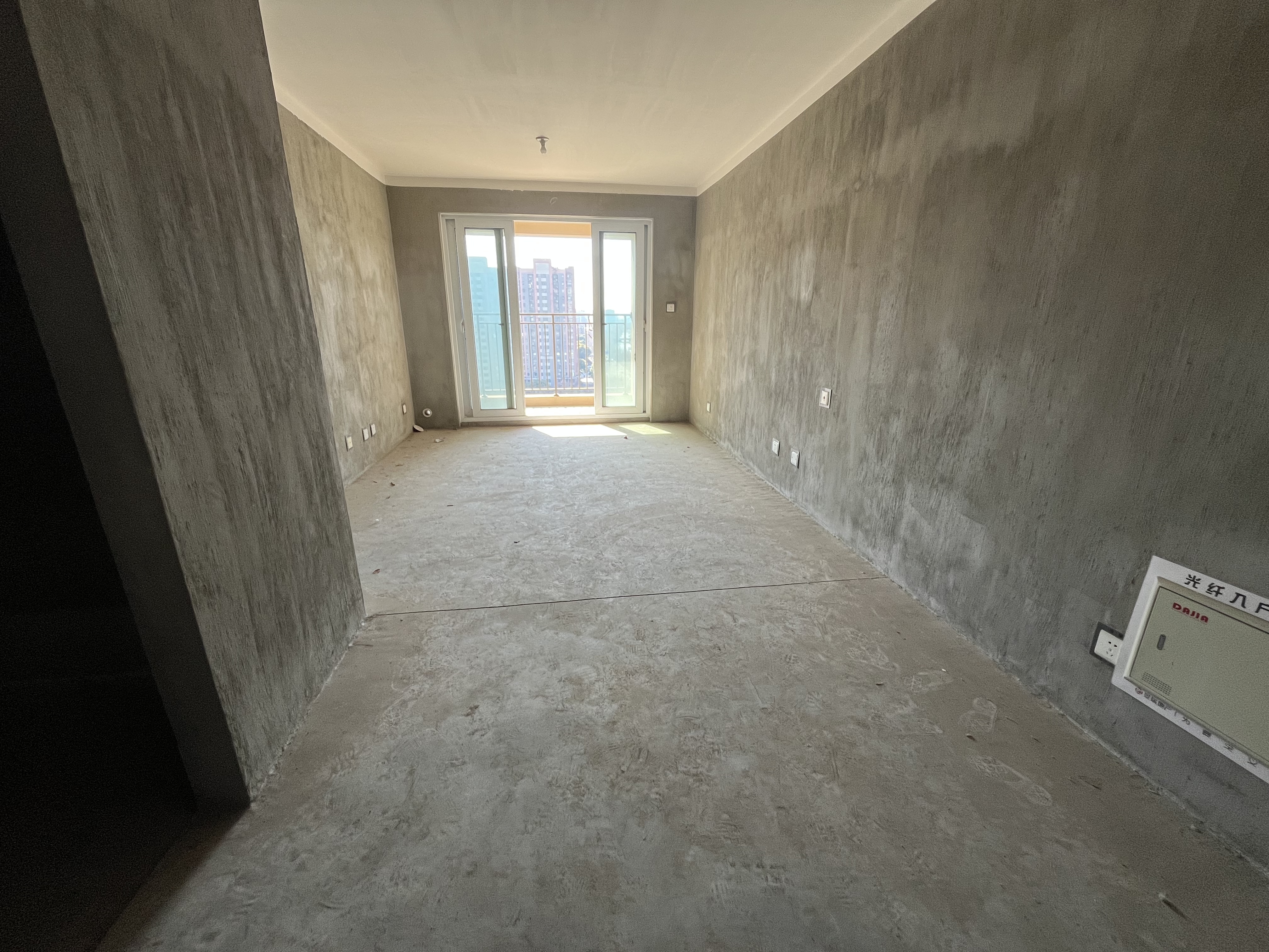 景瑞御府 3室2厅1卫 92.16m²