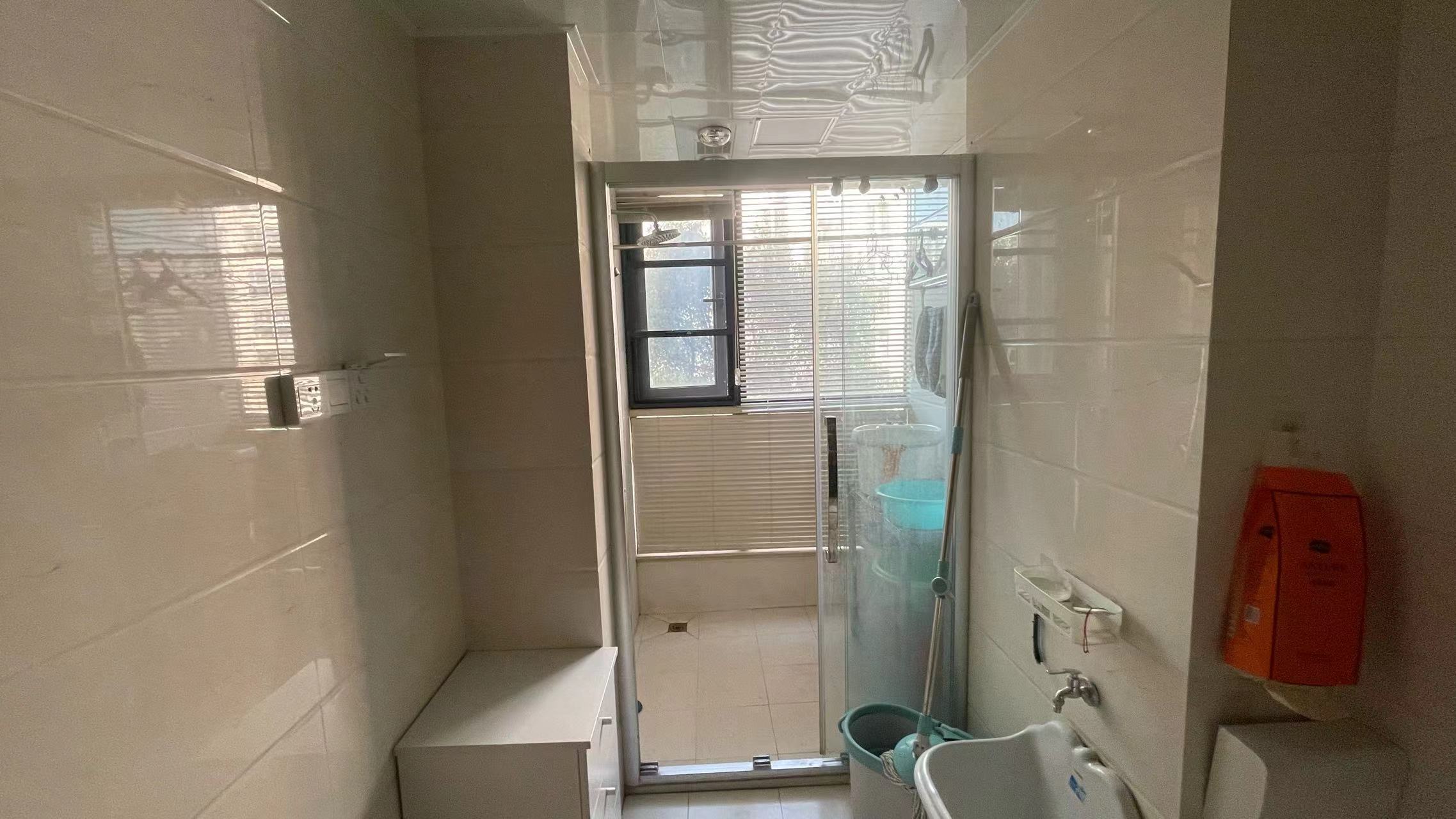 中港城世家 3室2厅2卫 139.94m&sup2;