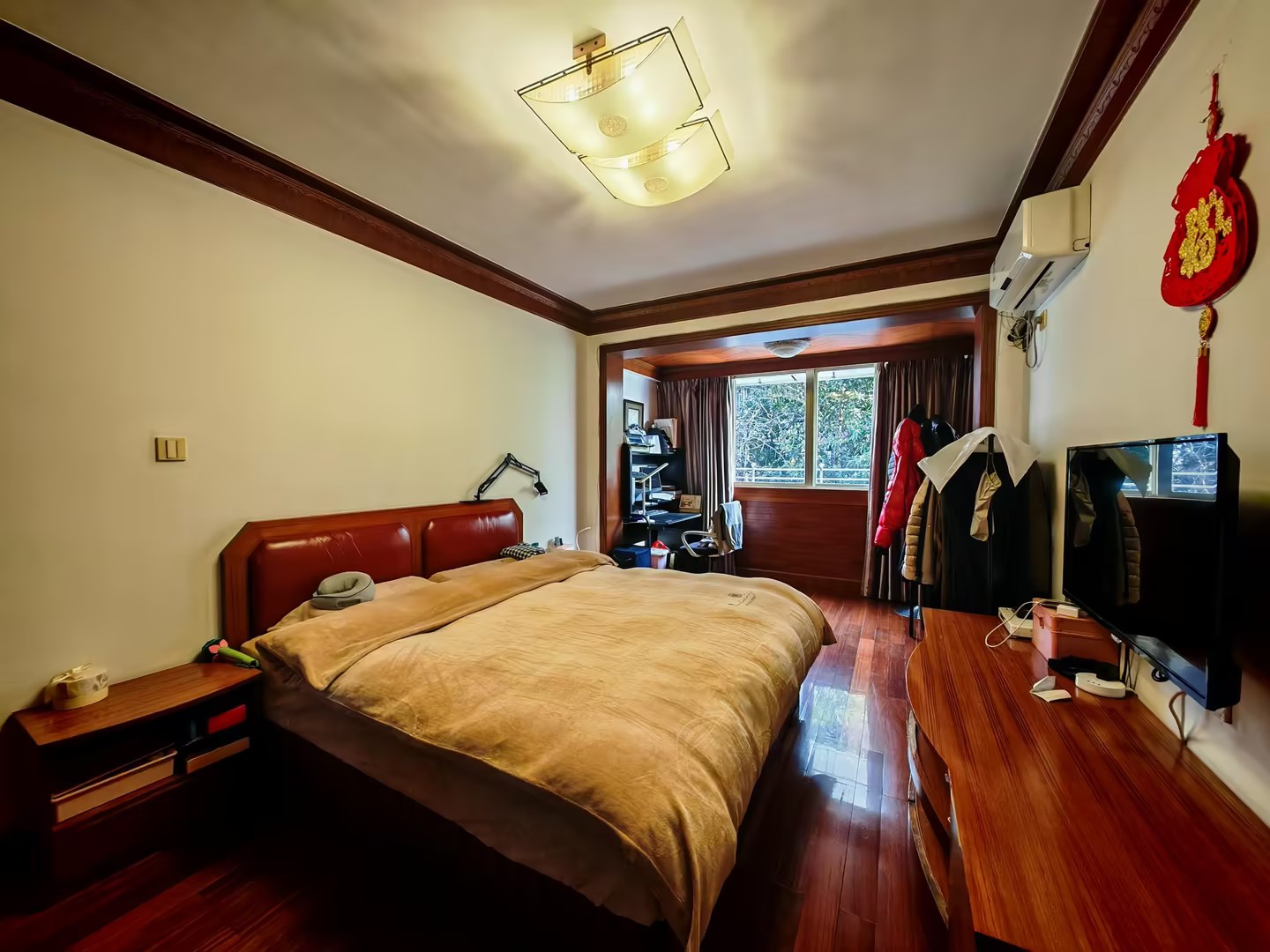 莲花苑 3室2厅1卫 101.42m&sup2;