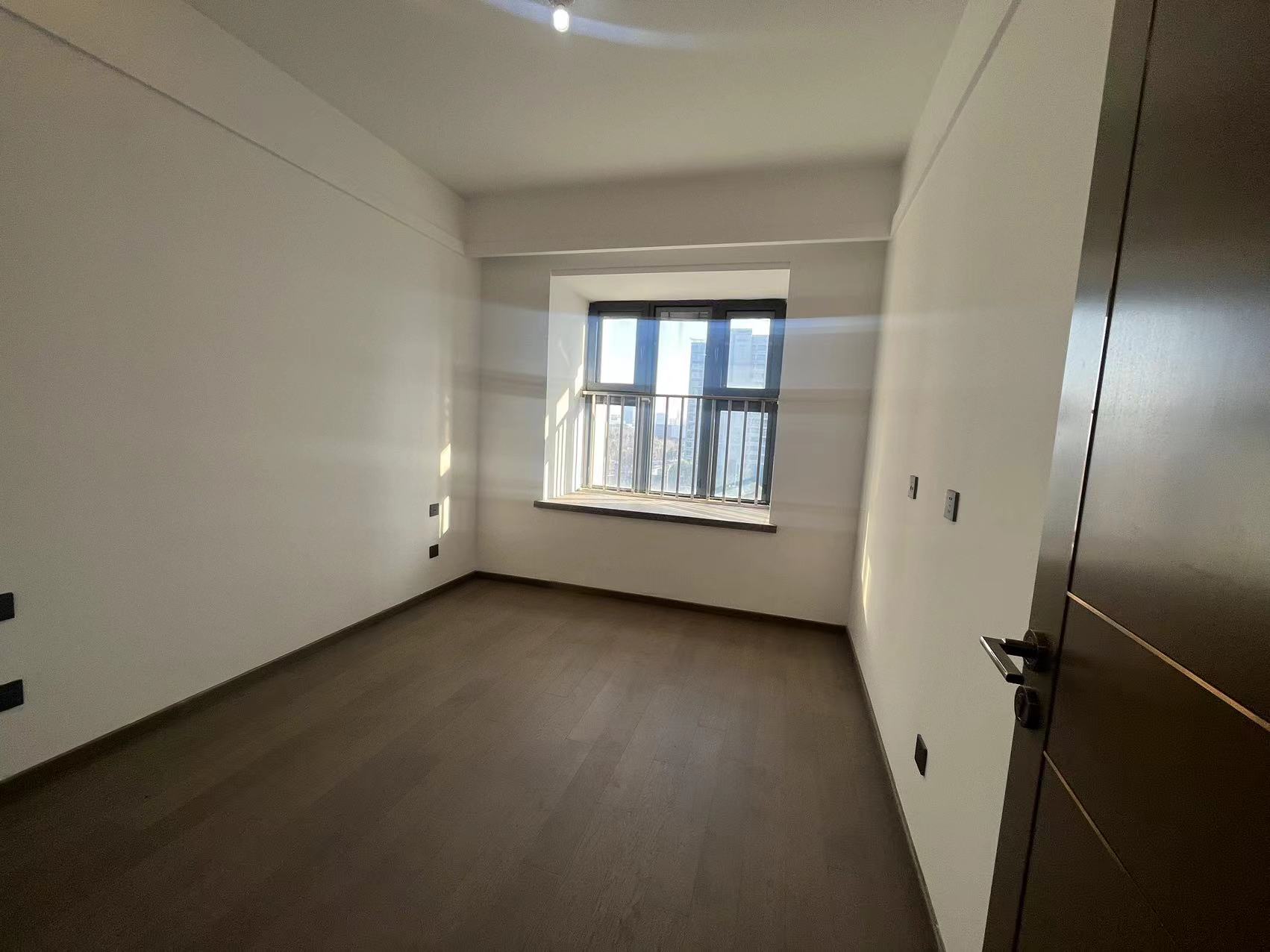 都会沁园 4室2厅2卫 149.69m&sup2;