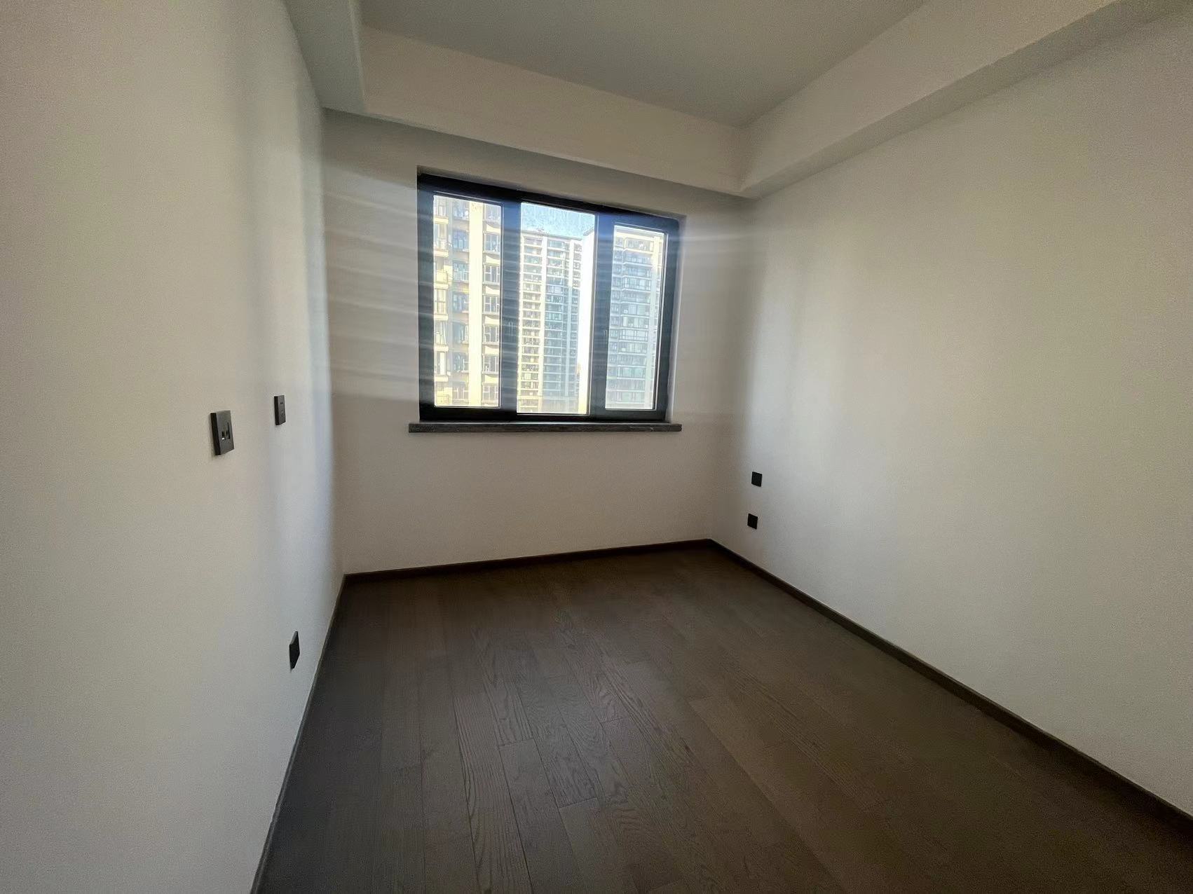 都会沁园 4室2厅2卫 149.69m&sup2;