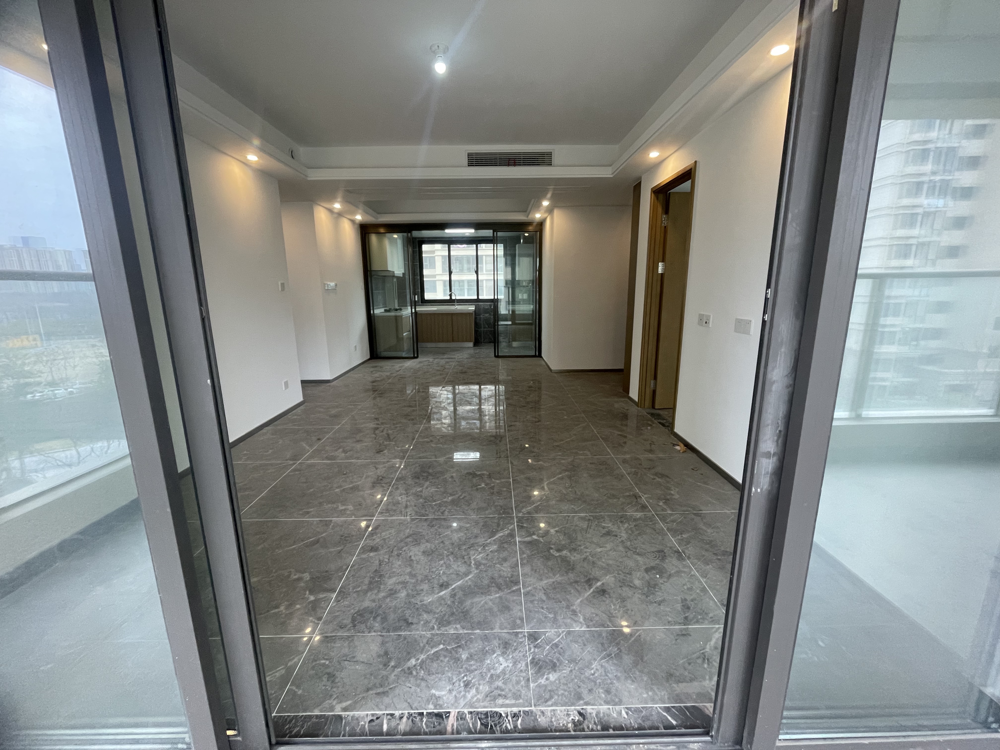 远创宸樾 4室2厅2卫 130.6m²