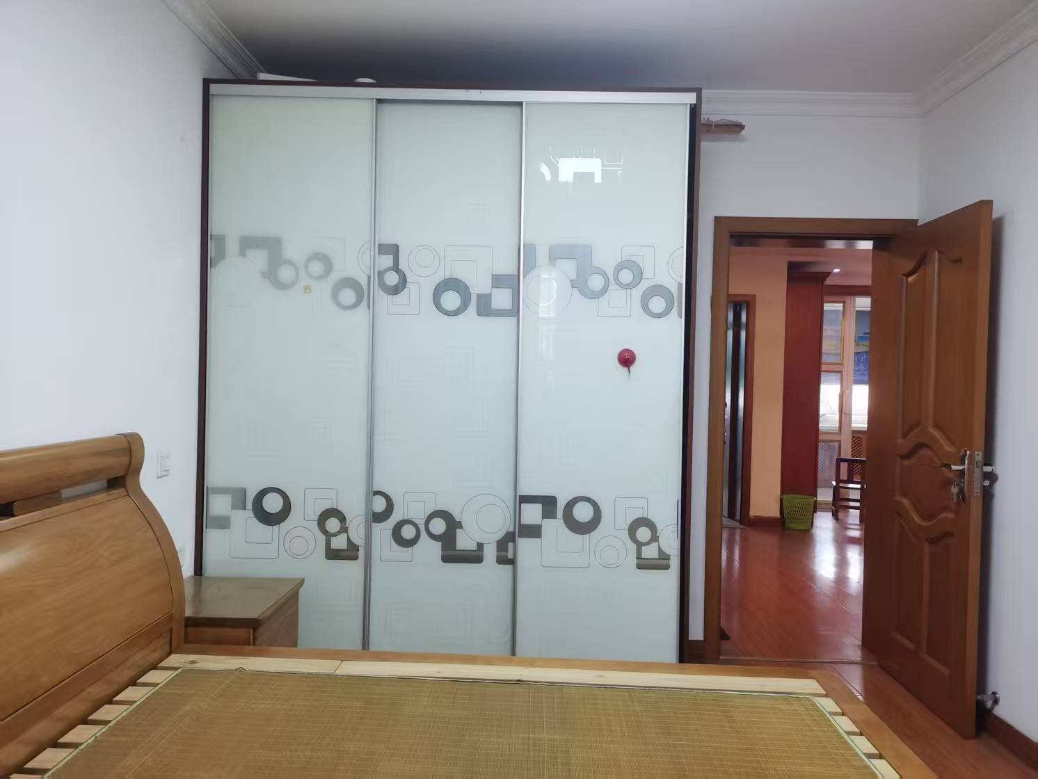 五山家园 3室2厅1卫 136.00m&sup2;