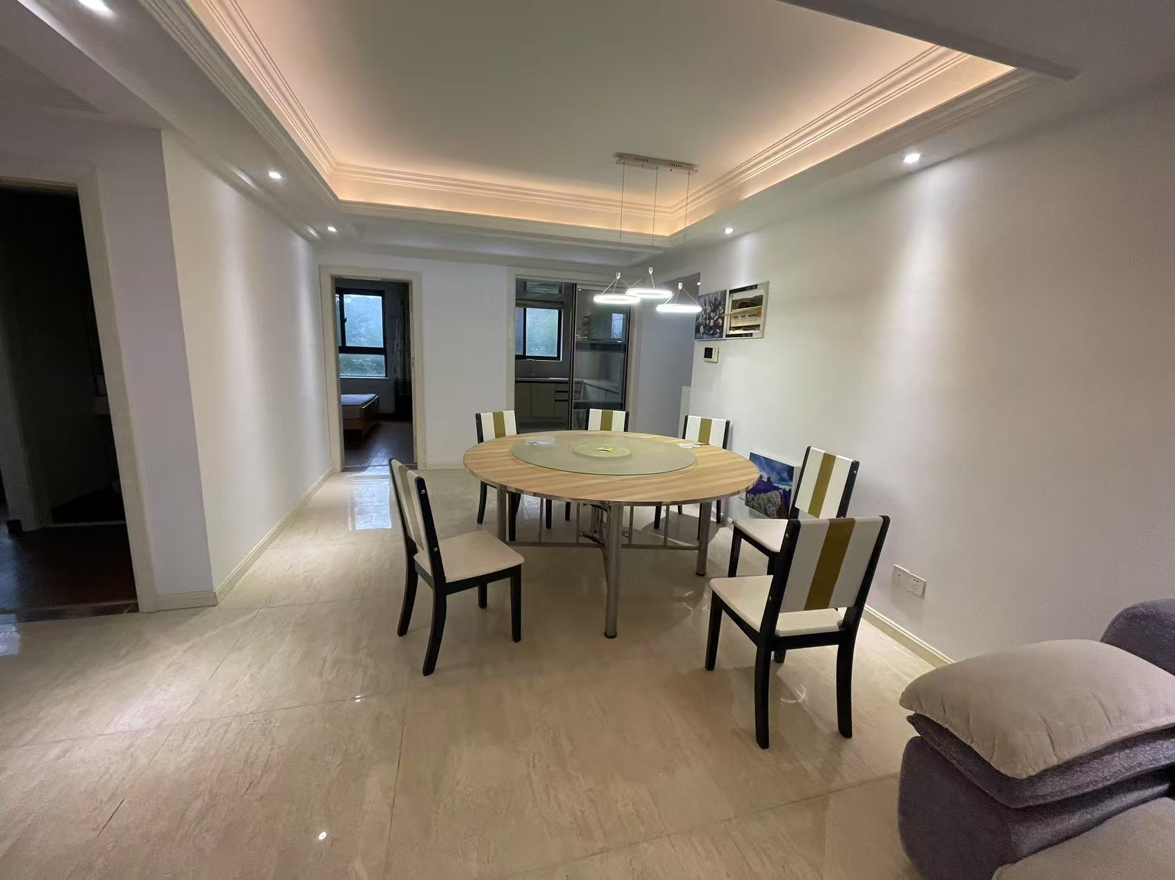 万濠星城 3室2厅1卫 120m&sup2;