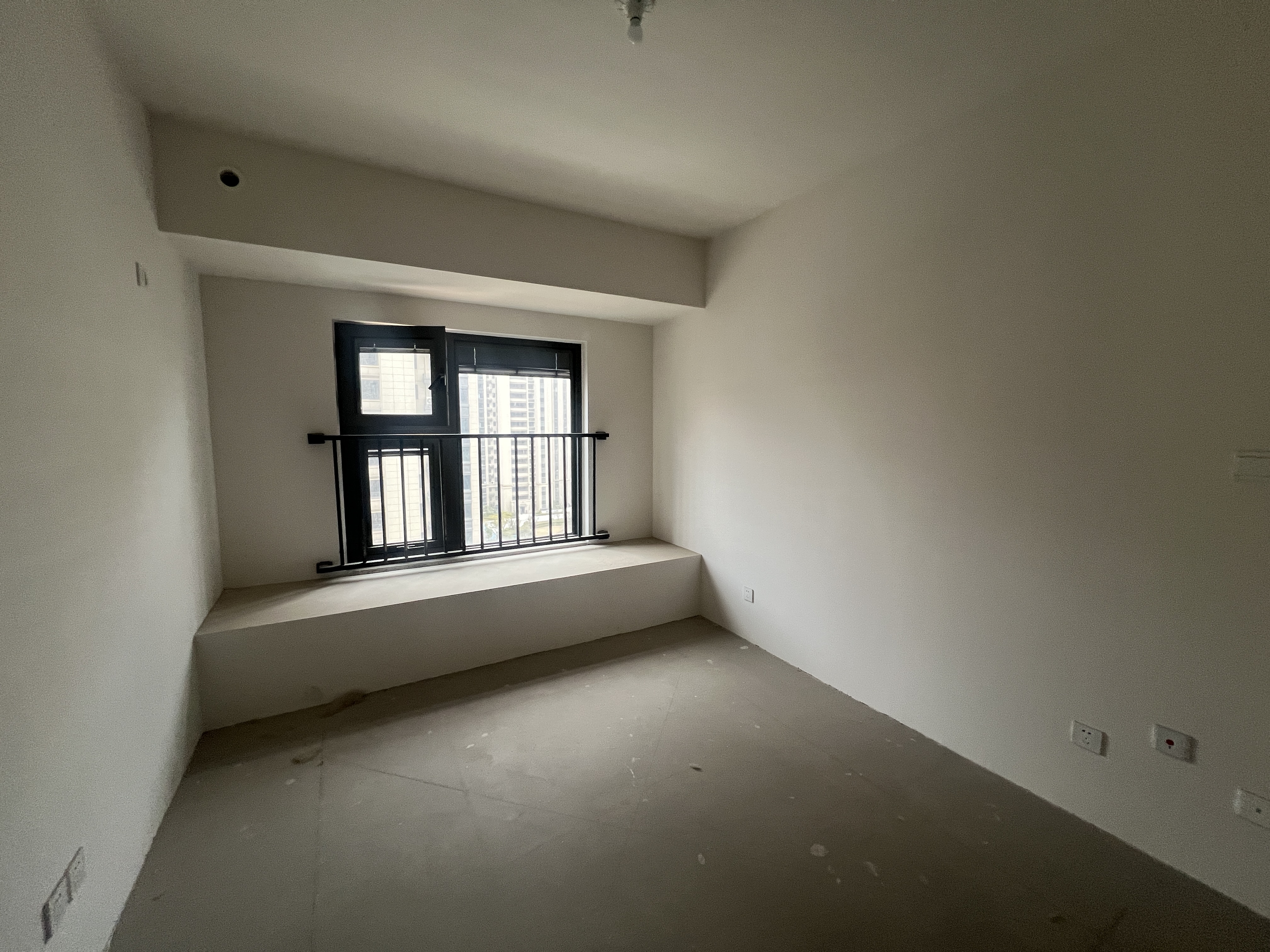 春溪集 3室2厅1卫 90m&sup2;