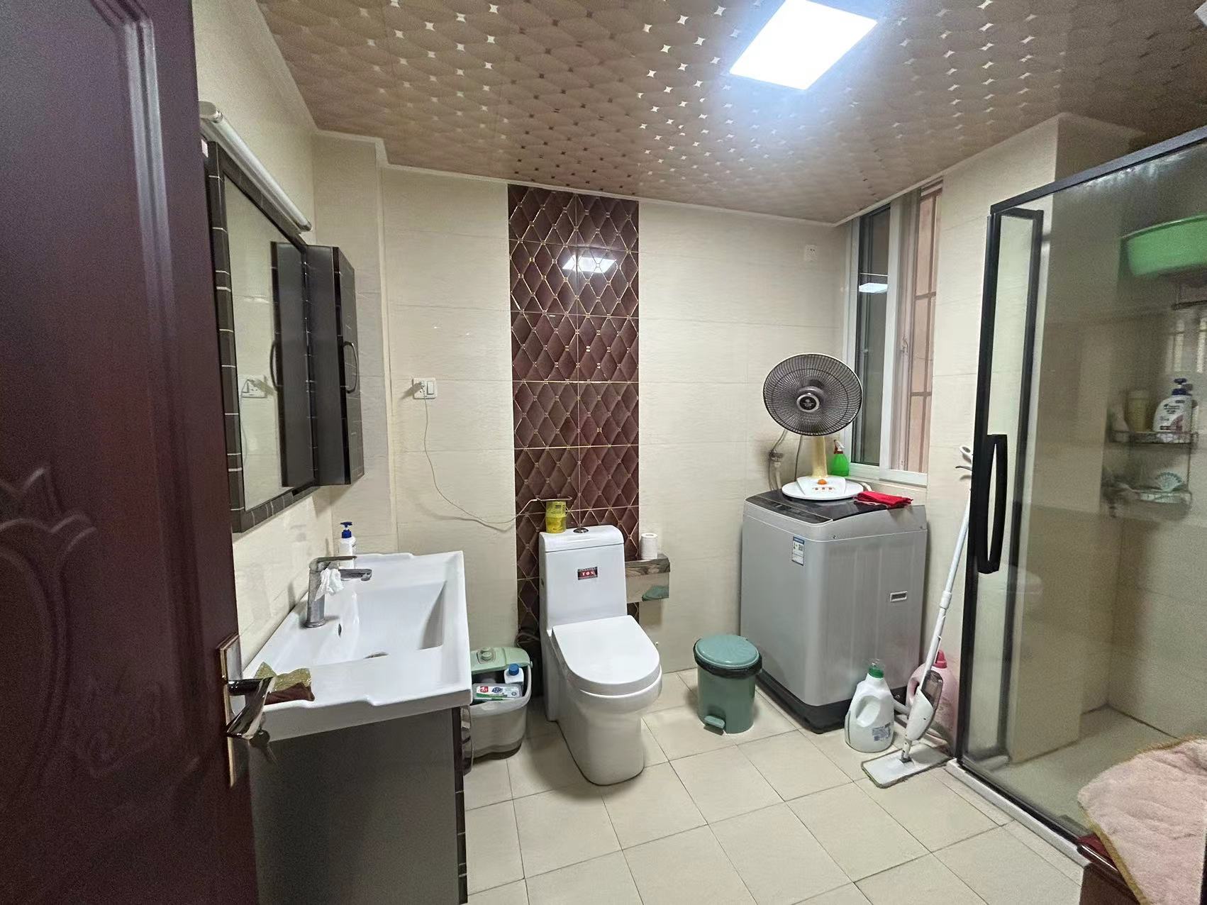 四季绿苑 2室2厅1卫 93m&sup2;
