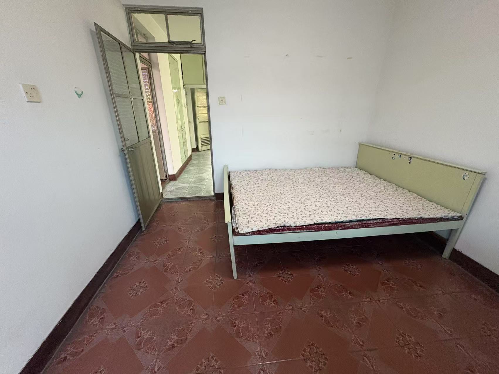 虹桥新村(朝霞路) 2室1厅1卫 62.98m²