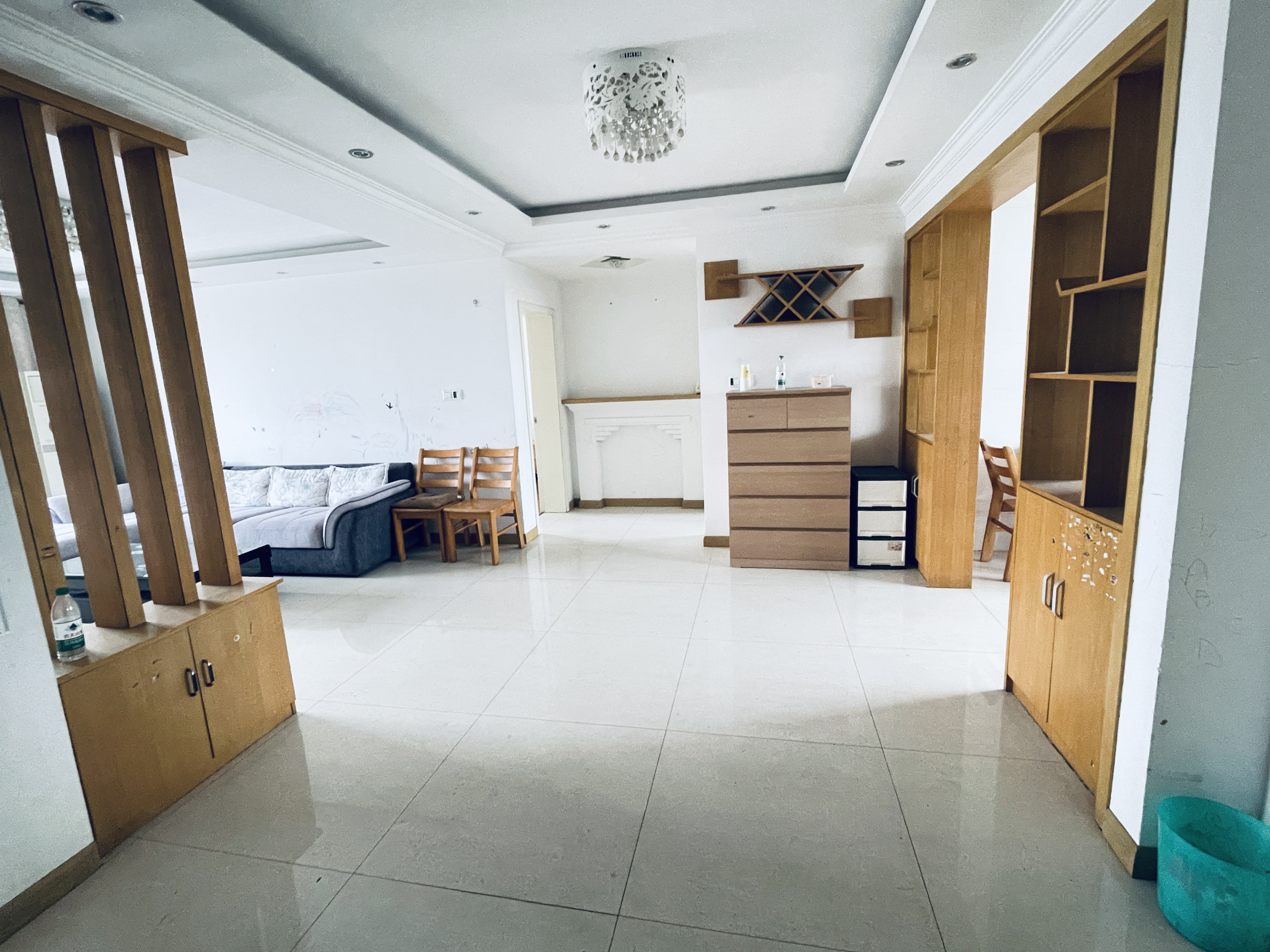 五山公寓 5室2厅2卫 120m²