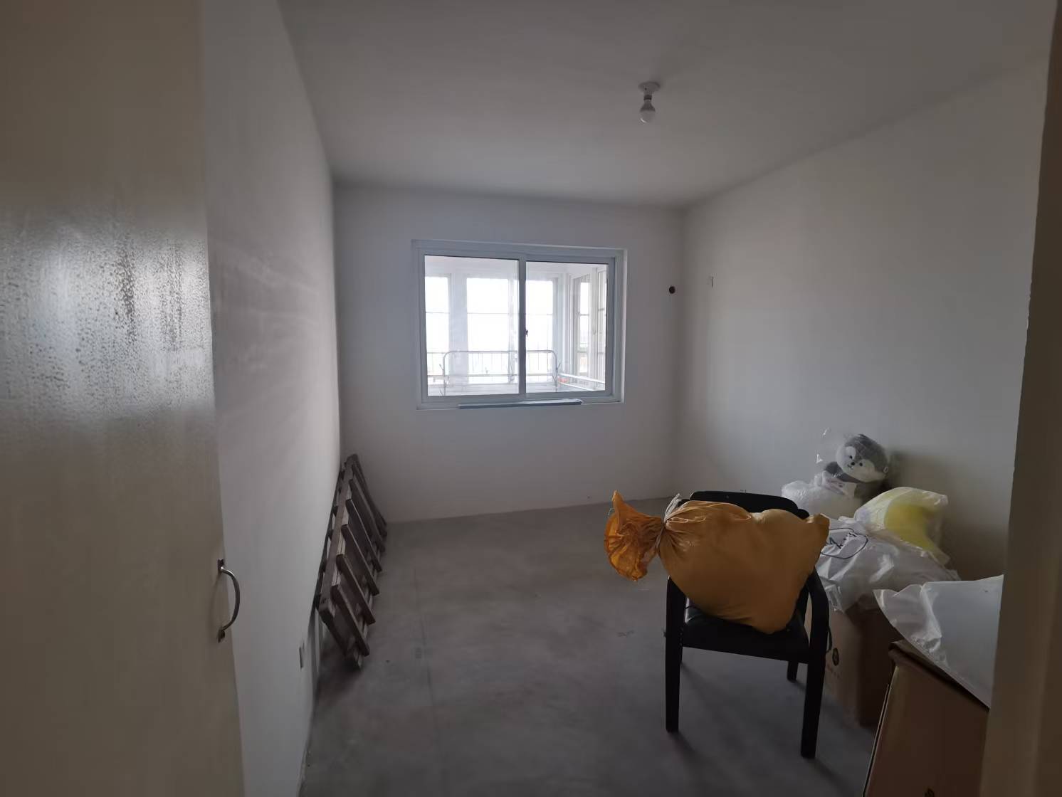 十里花苑 3室2厅2卫 150m&sup2;
