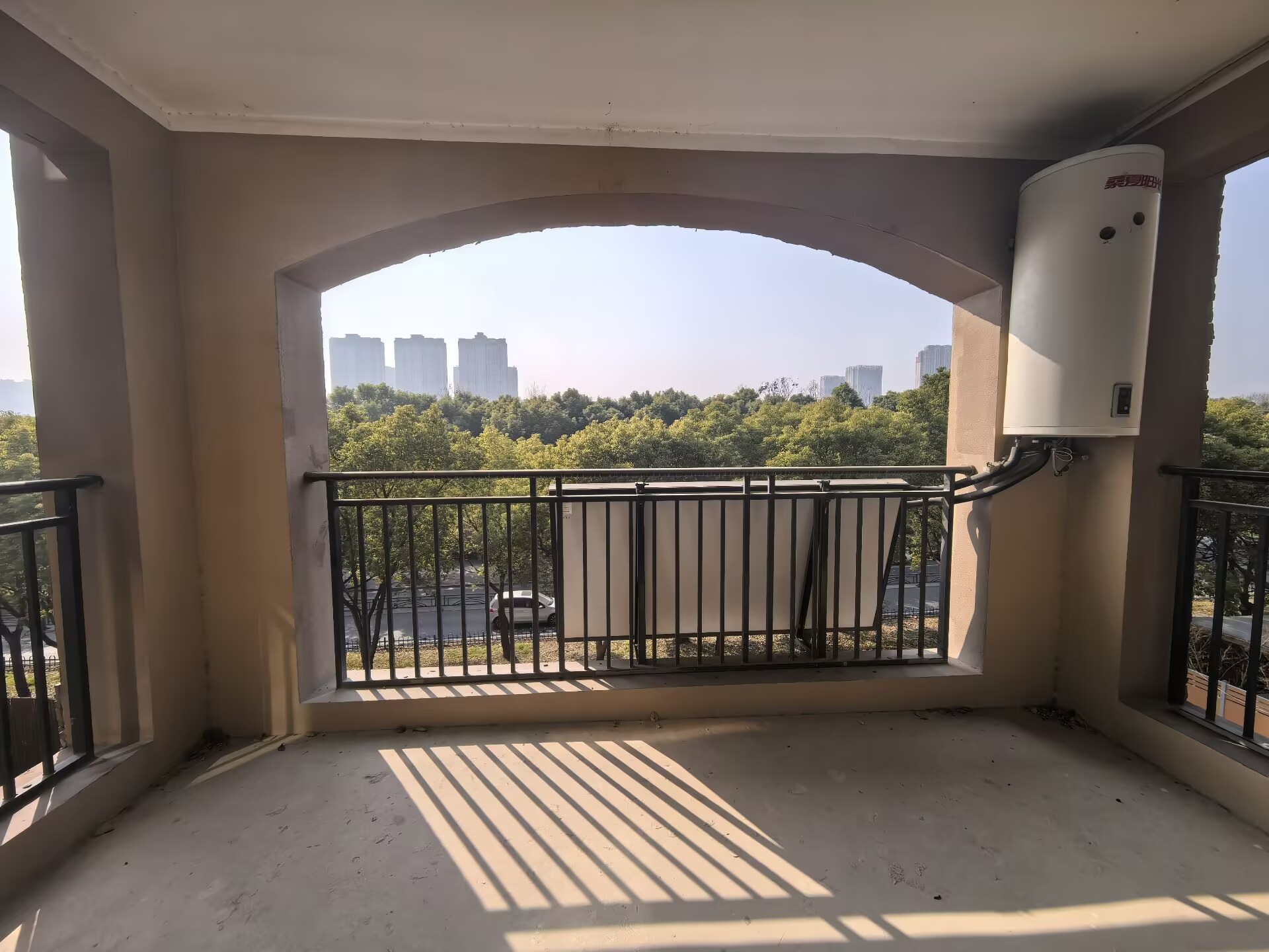 华强城四期 4室2厅2卫 158.00m&sup2;