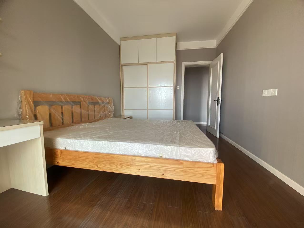 濠河名邸 3室2厅2卫 159.98m&sup2;