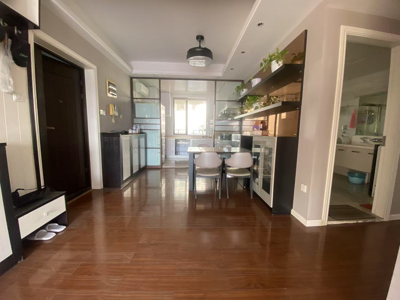濠河名邸 3室2厅2卫 159.98m&sup2;