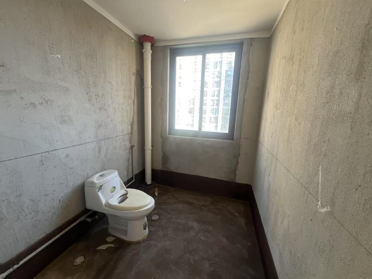 皇家花园北区 3室2厅1卫 119.16m&sup2;